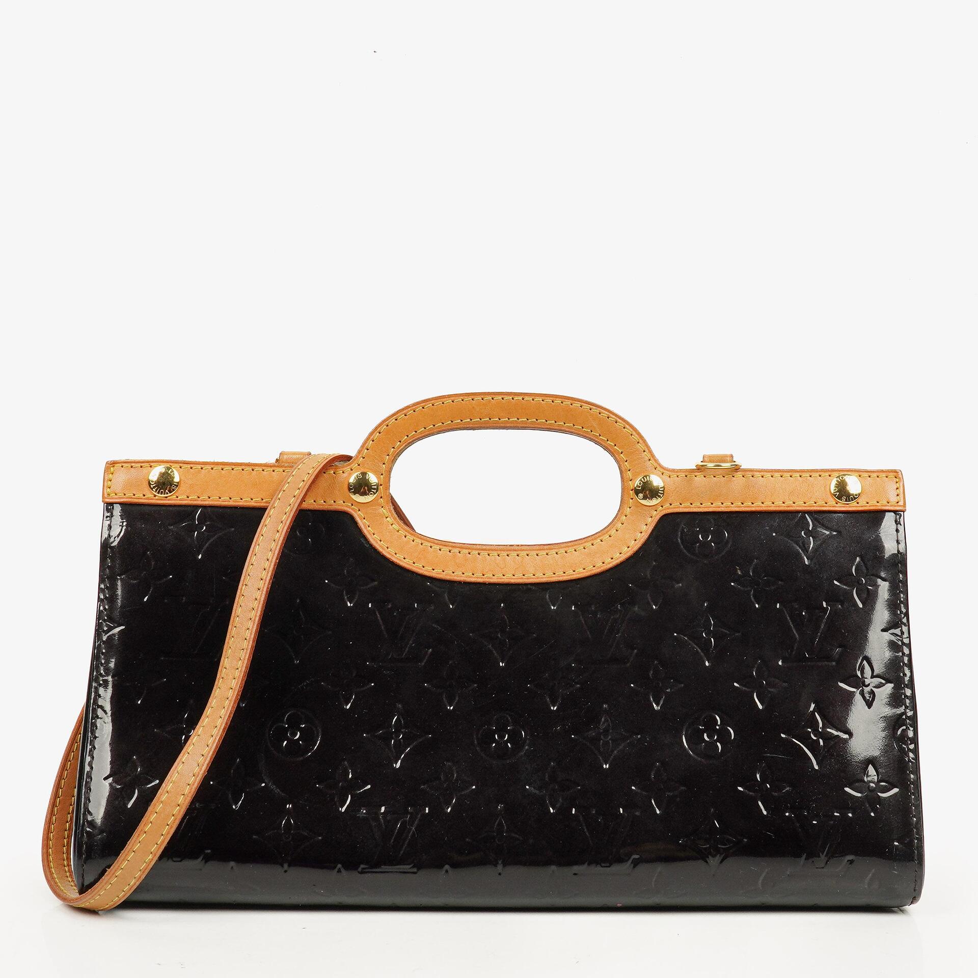 Louis Vuitton Amarante Monogram Vernis Roxbury Drive Bag