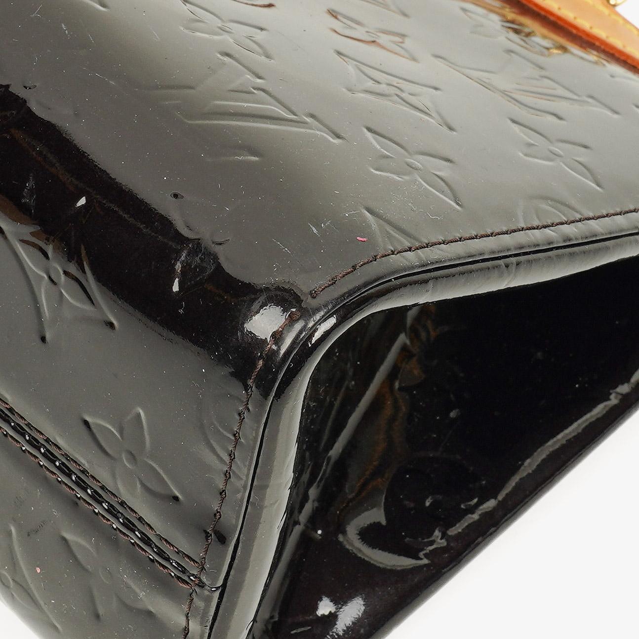 Louis Vuitton Amarante Monogram Vernis Roxbury Drive Bag