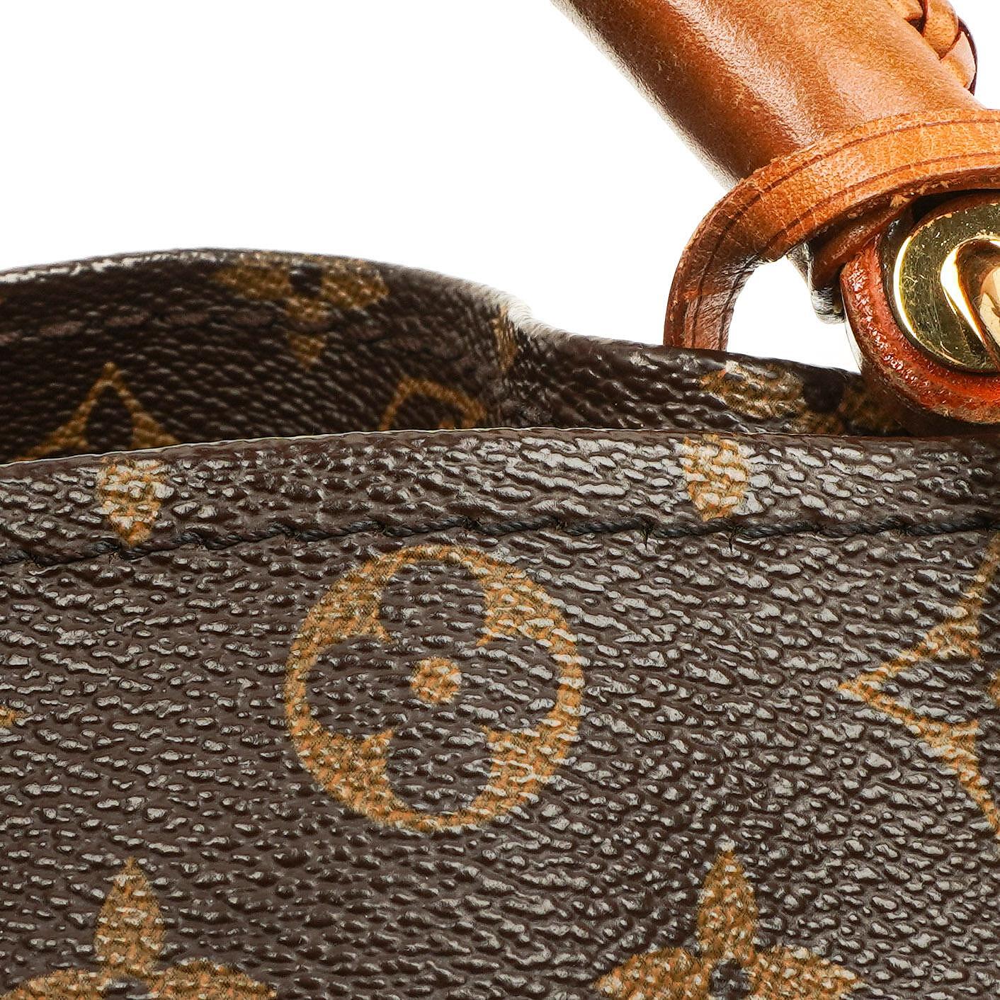 Louis Vuitton Artsy MM Monogram Canvas Bag