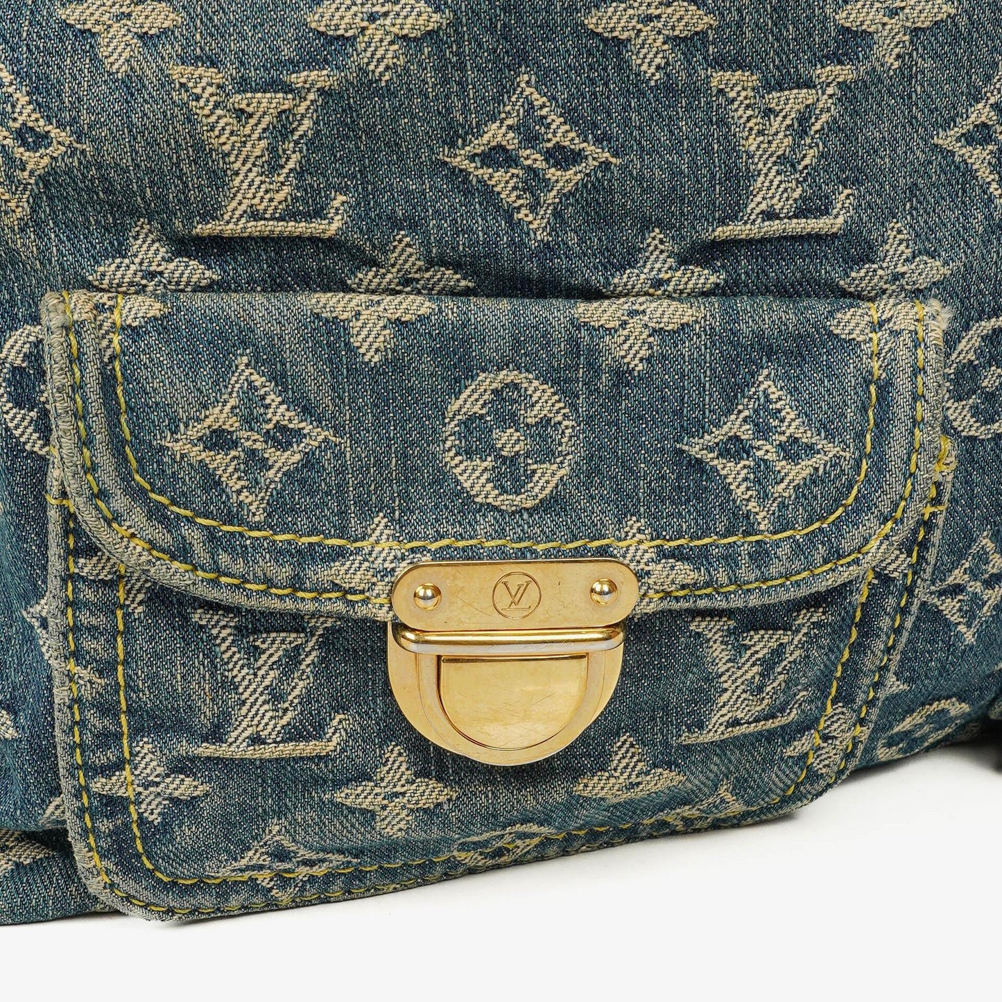 Louis Vuitton Baggy GM Monogram Denim Shoulder Bag
