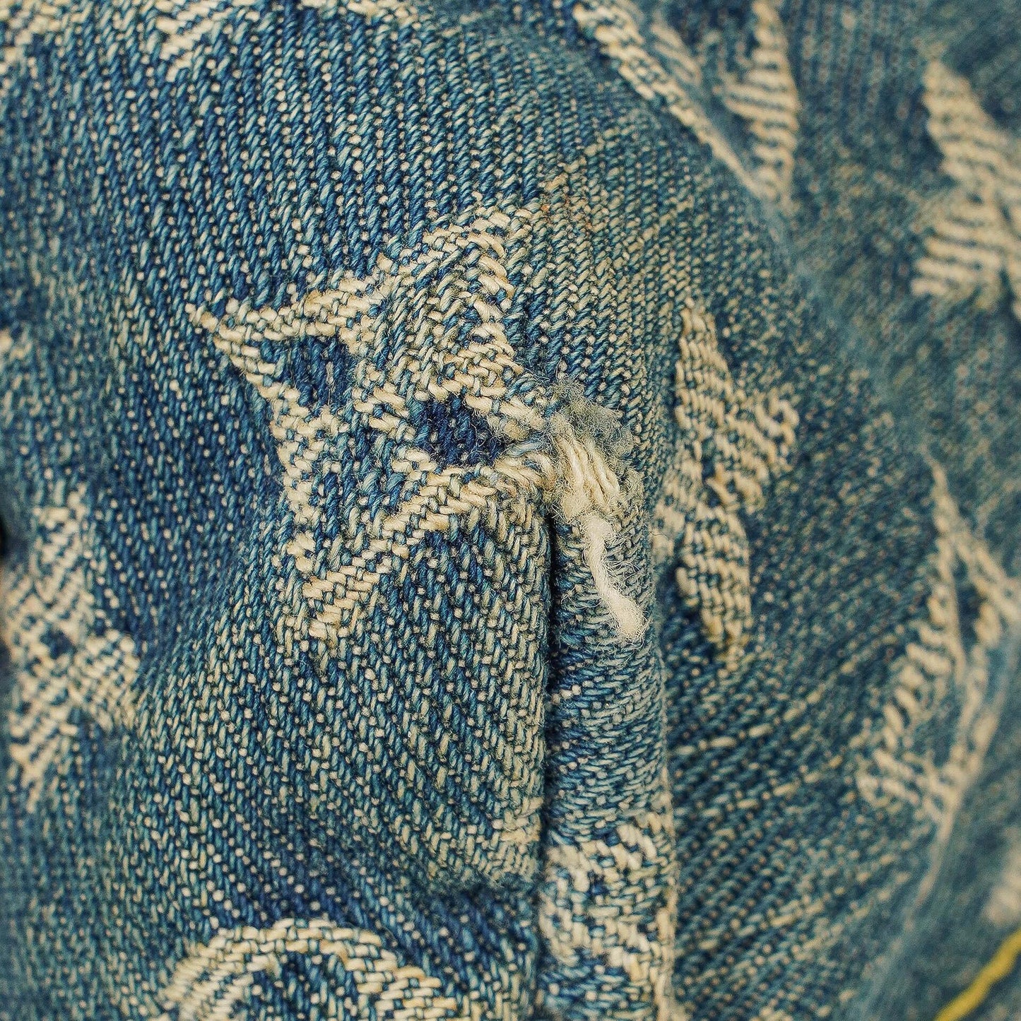 Louis Vuitton Baggy GM Monogram Denim Shoulder Bag