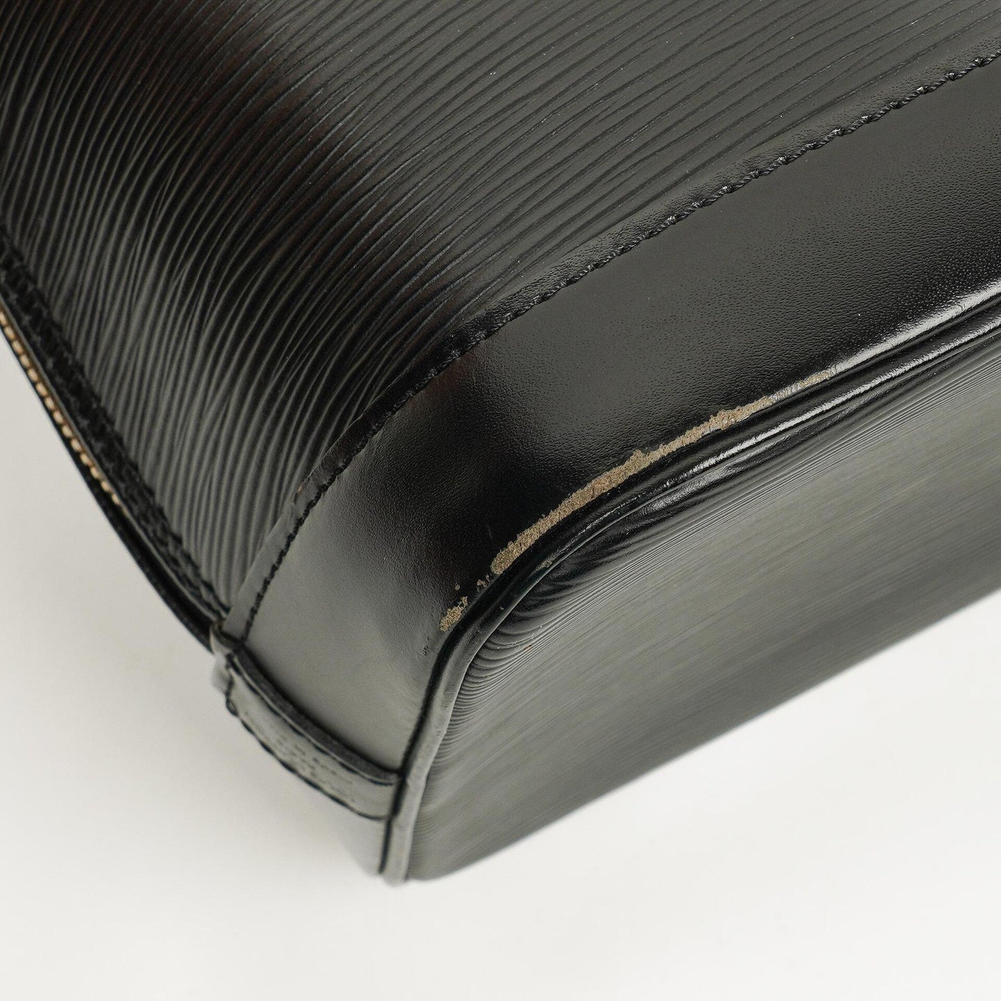 Louis Vuitton Black Epi Leather Alma PM Handbag