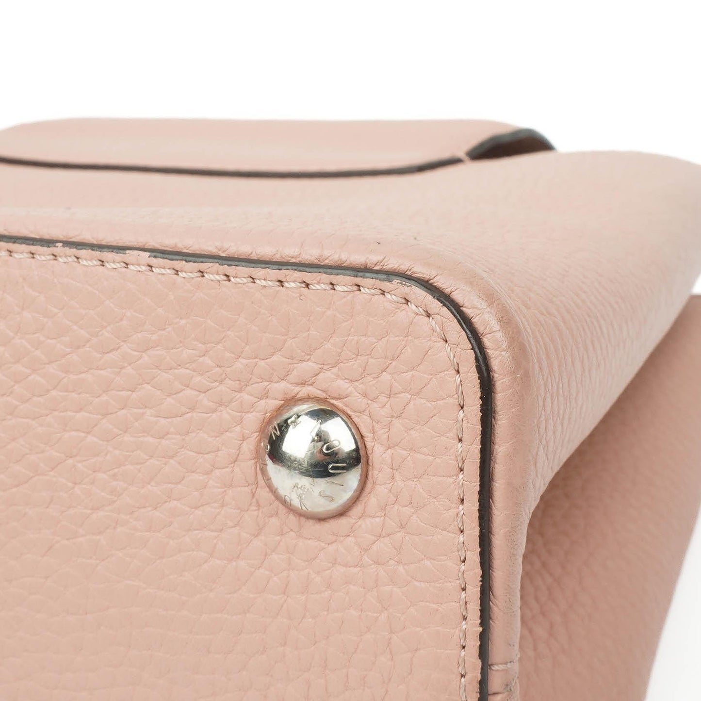 Louis Vuitton Capucines MM Pink Leather Handbag