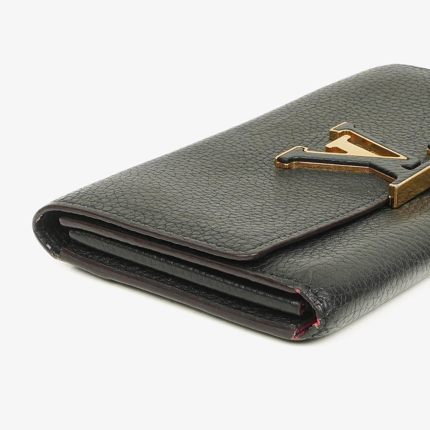Louis Vuitton Capucines Taurillon Wallet