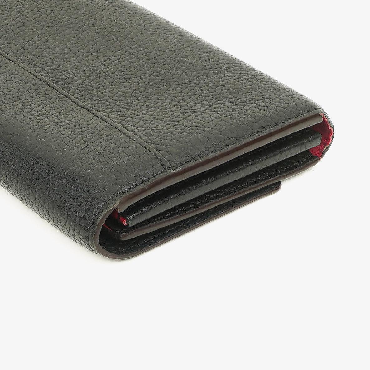 Louis Vuitton Capucines Taurillon Wallet