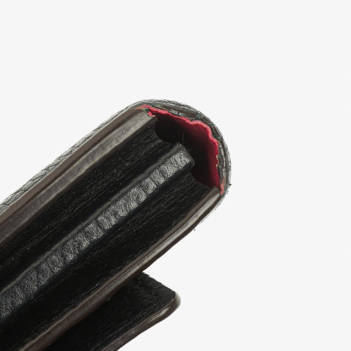 Louis Vuitton Capucines Taurillon Wallet