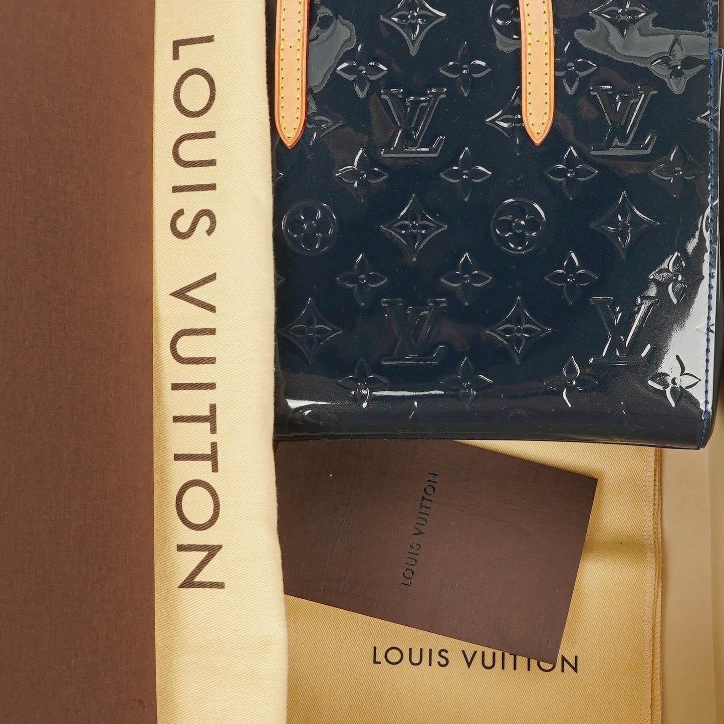 Louis Vuitton Catalina BB Vernis Grand Blue Bag
