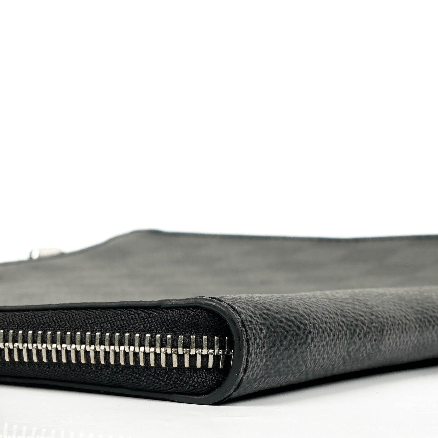 Louis Vuitton Pochette Jour PM Damier Graphite Canvas Case