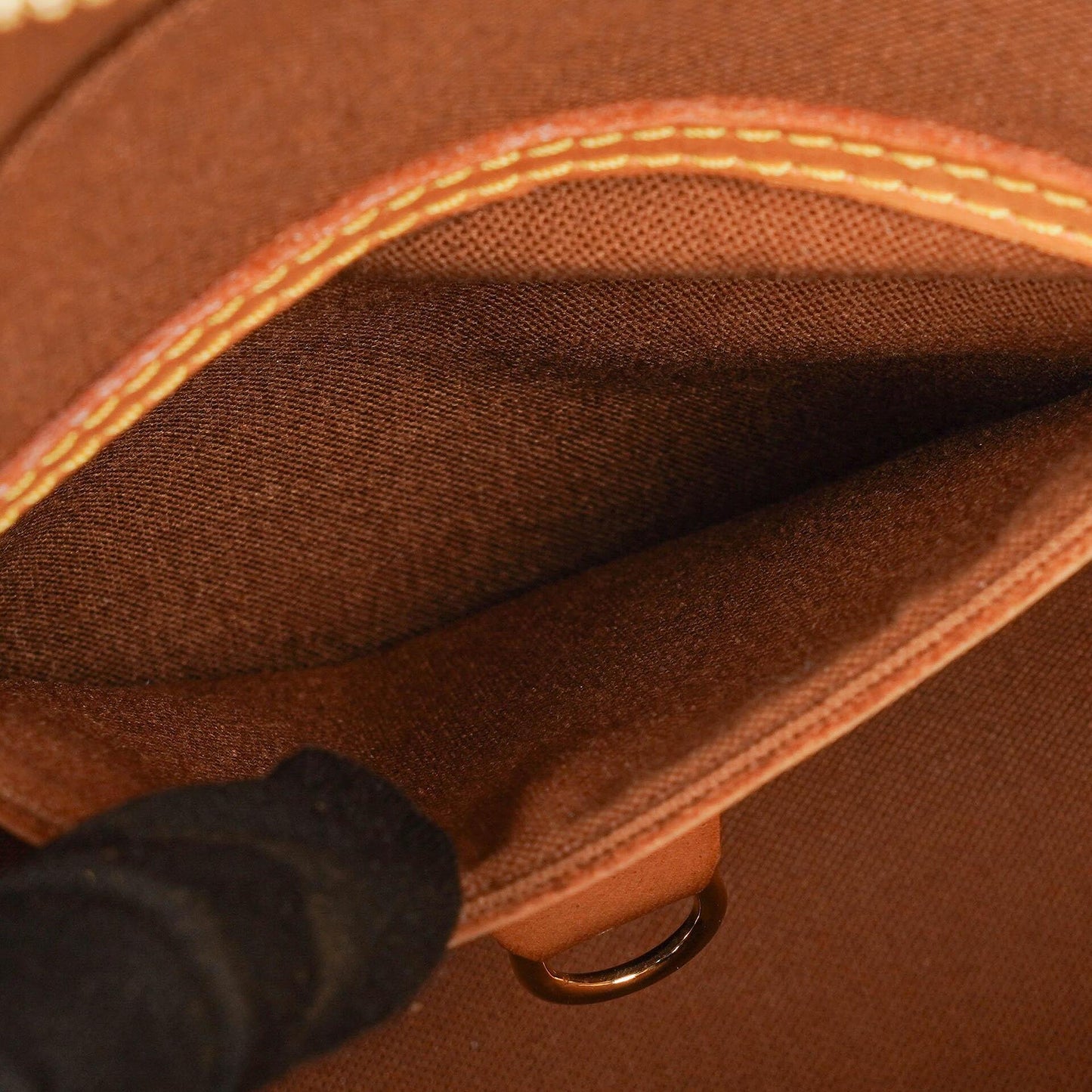 Louis Vuitton Ellipse MM Monogram Canvas Bag