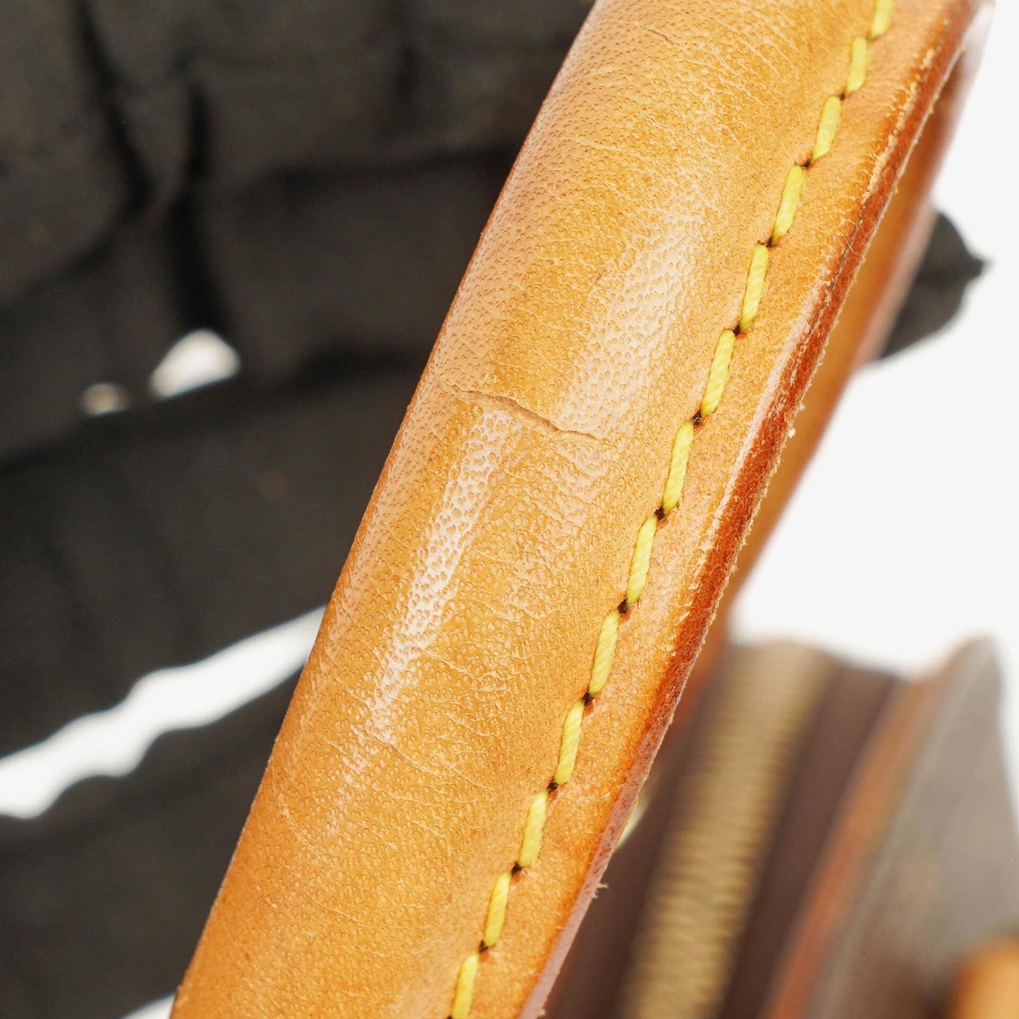 Louis Vuitton Ellipse MM Monogram Canvas Bag