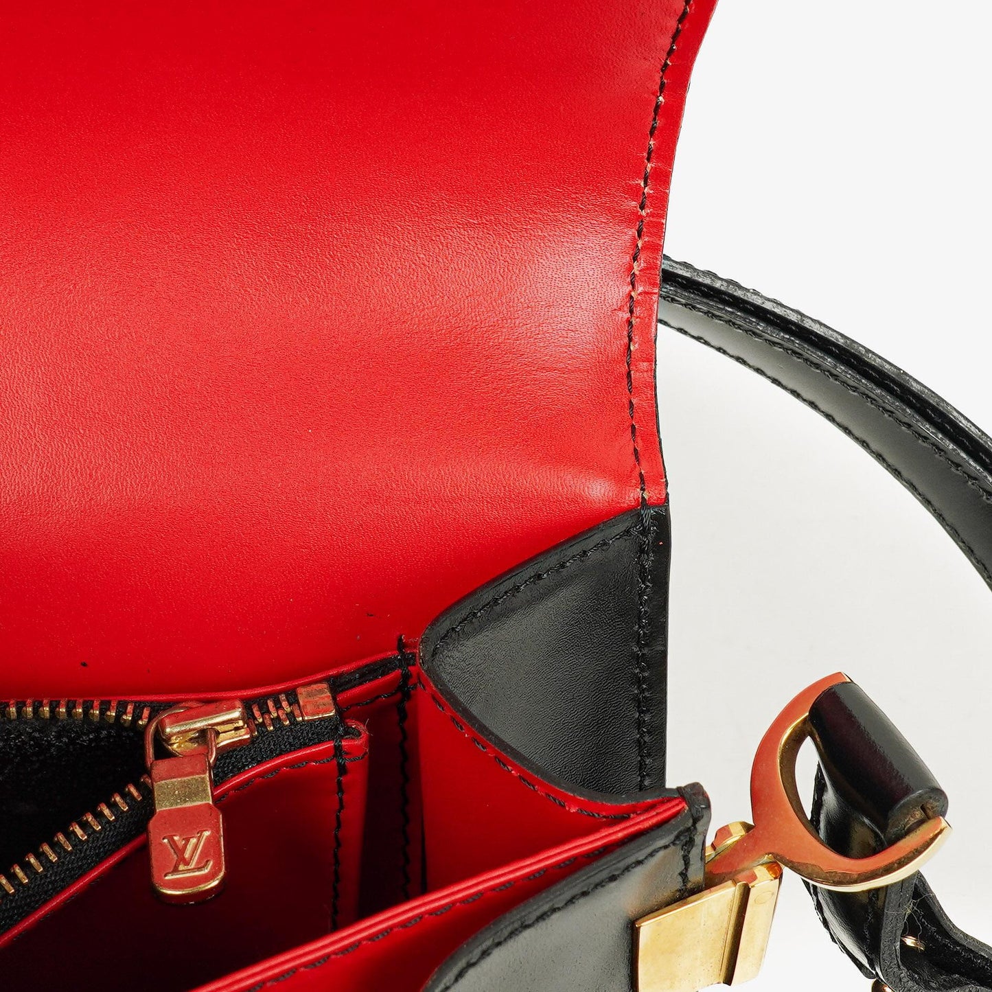 Louis Vuitton Epi Leather Black Red Hoche Shoulder Bag