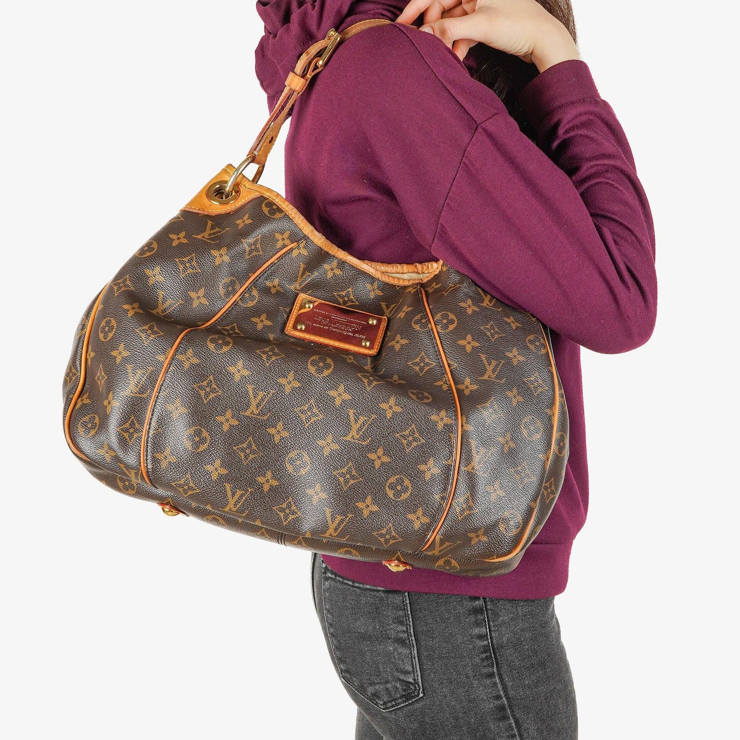 Louis Vuitton Galliera PM Monogram Canvas Shoulder Bag