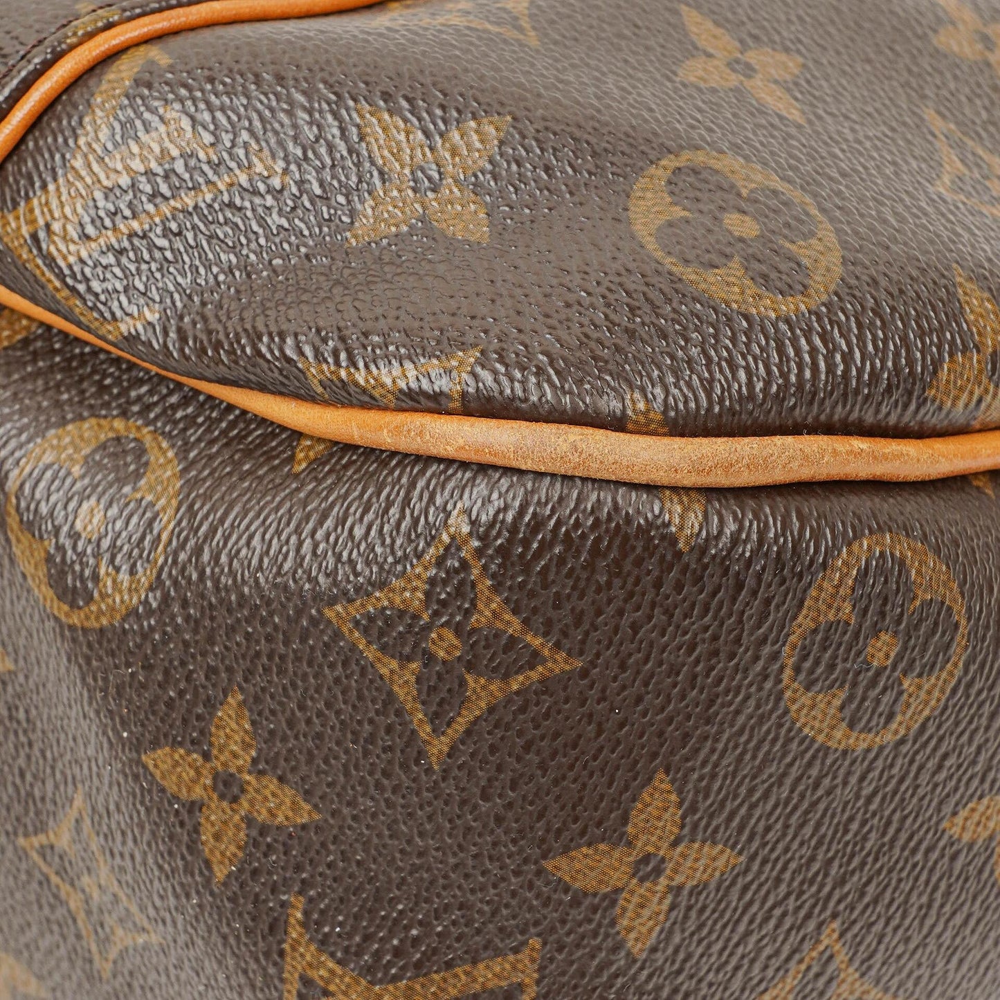 Louis Vuitton Galliera PM Monogram Canvas Shoulder Bag