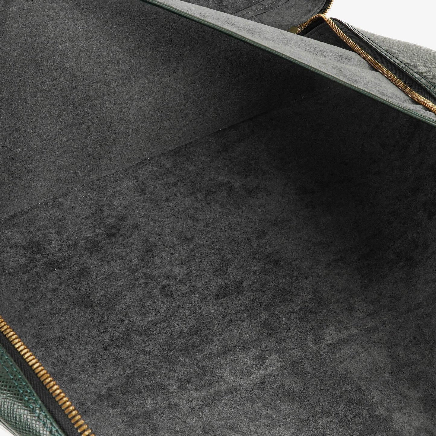 Louis Vuitton Helanga 1 Poche Epicea Taiga Leather Travel Bag