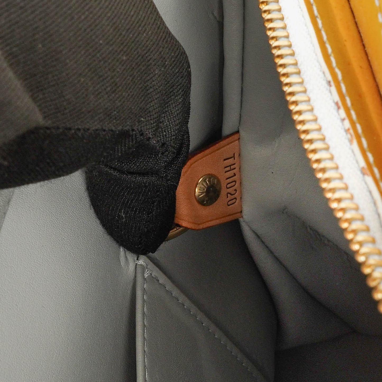 Louis Vuitton Houston Green Vernis Shoulder Bag