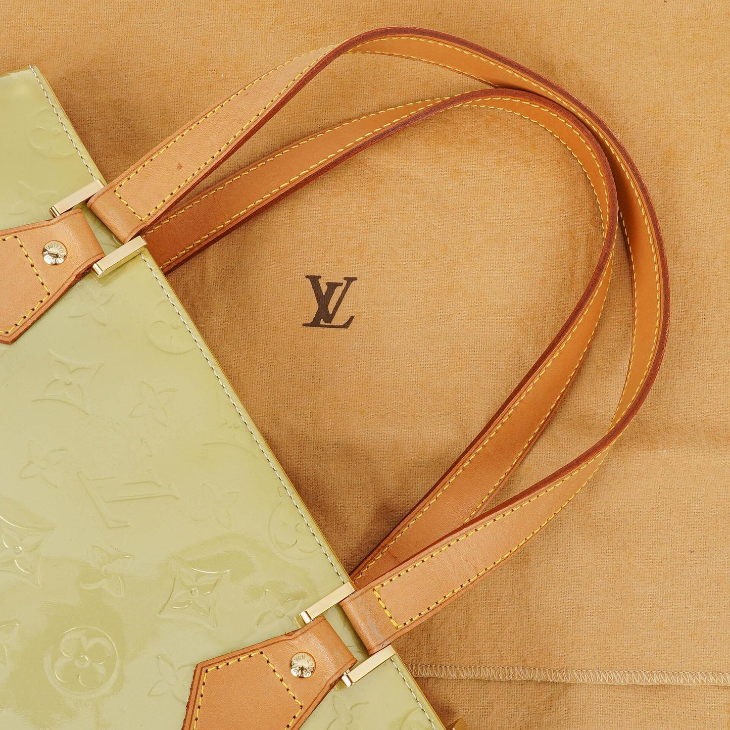 Louis Vuitton Houston Green Vernis Shoulder Bag