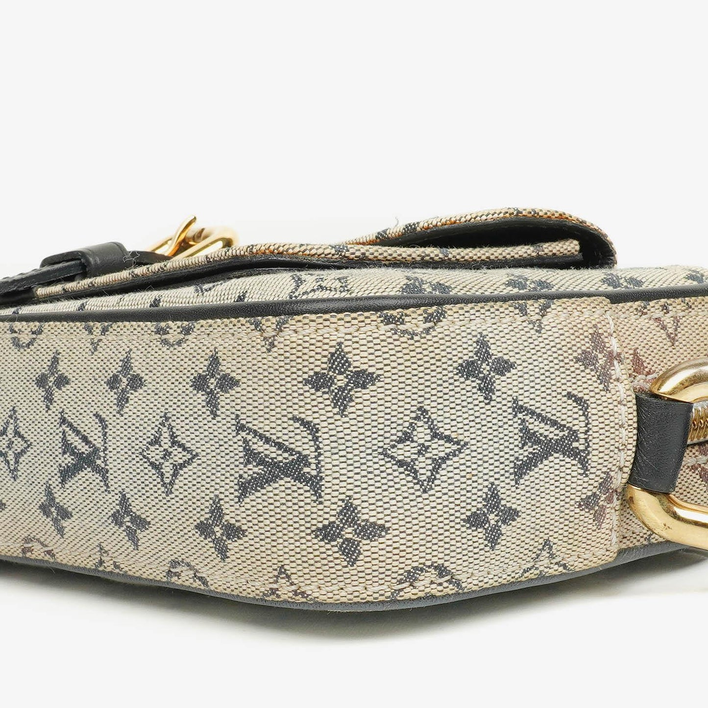Louis Vuitton Juliette Crossbody Bag in Monogram Mini Lin