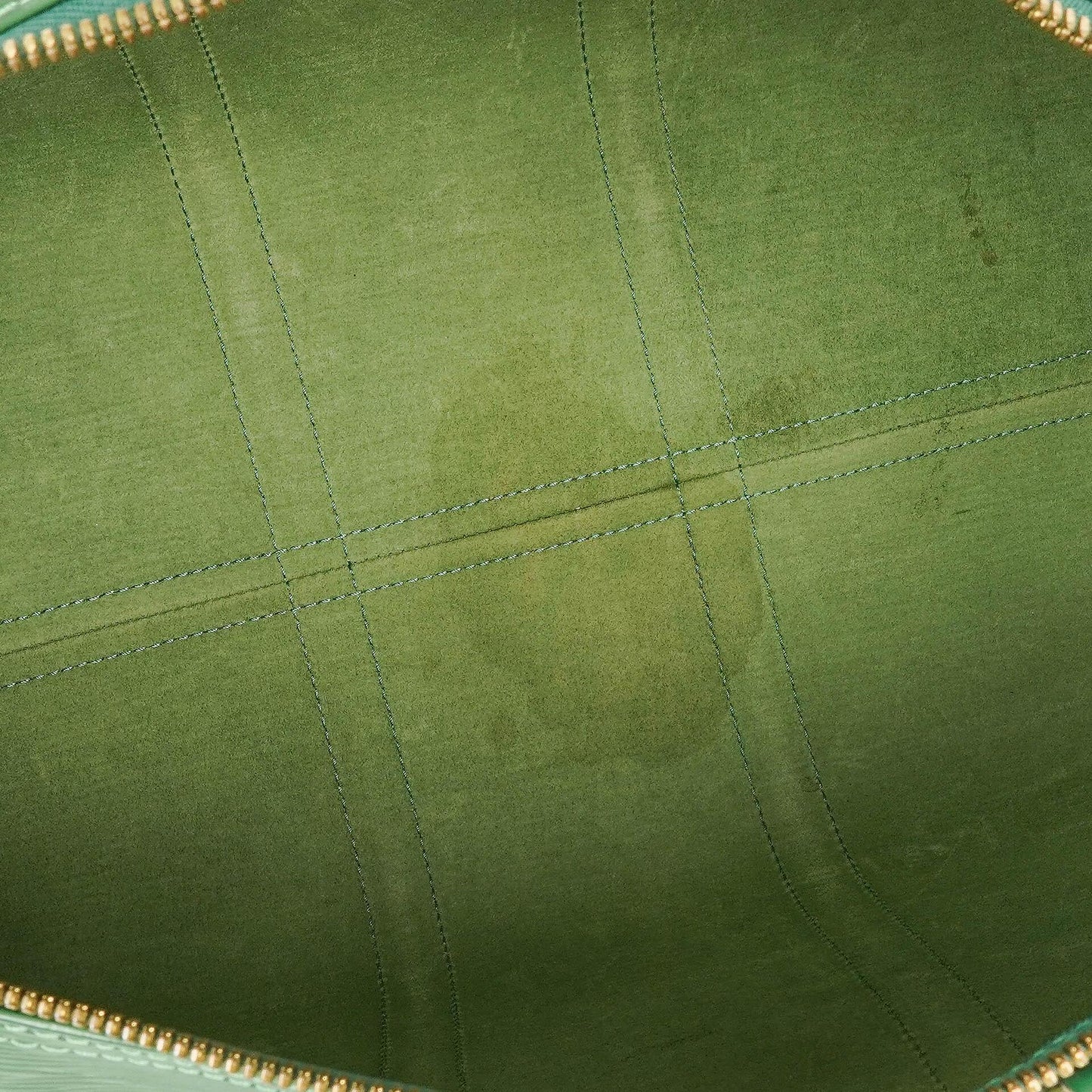 Louis Vuitton Keepall 45 Green EPI Leather Travel Bag