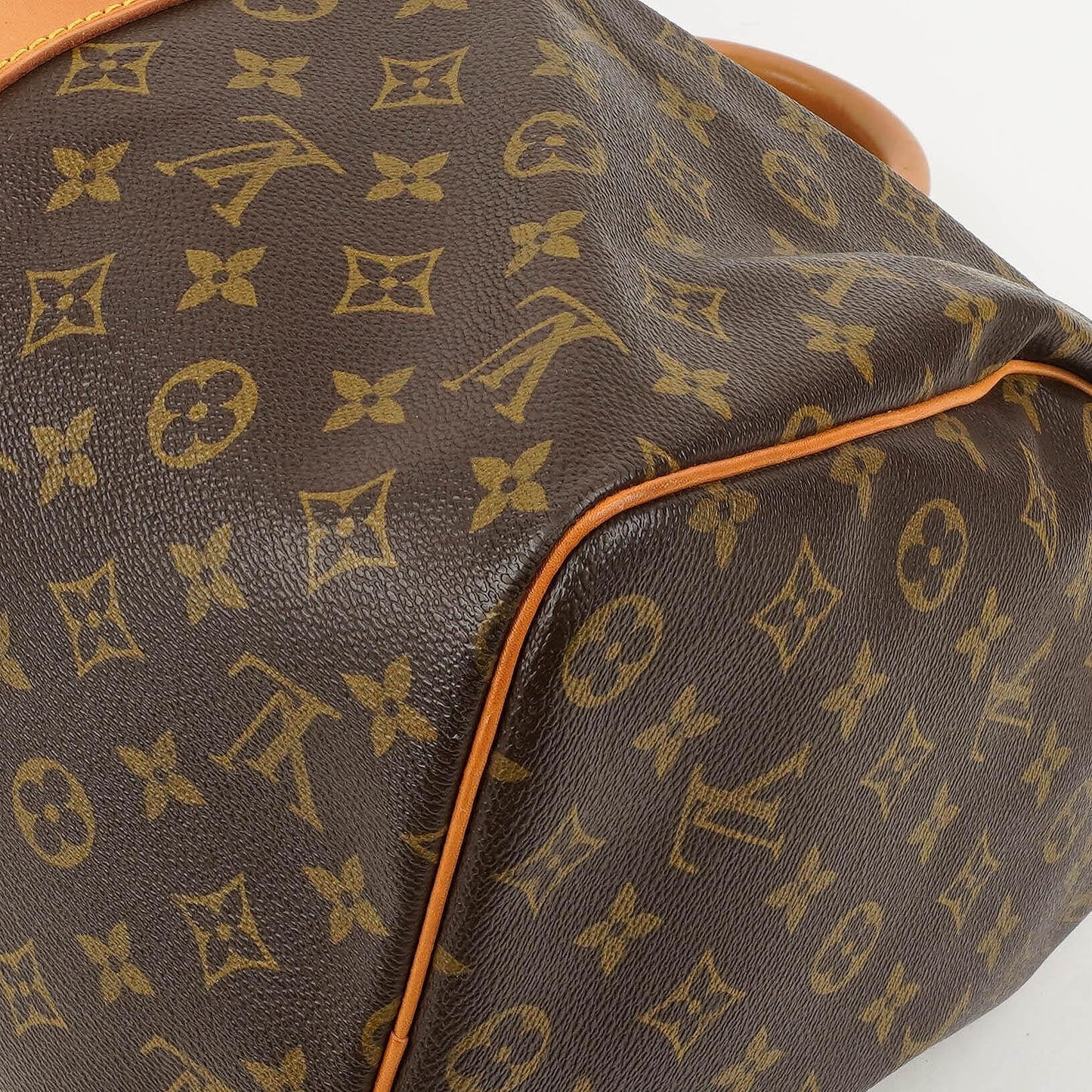 Louis Vuitton Keepall 45 Monogram Canvas Travel Bag