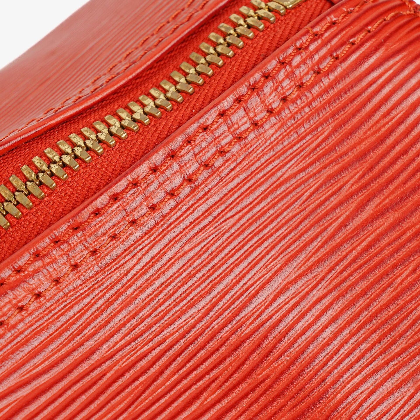 Louis Vuitton Keepall 45 Red EPI Leather Travel Bag