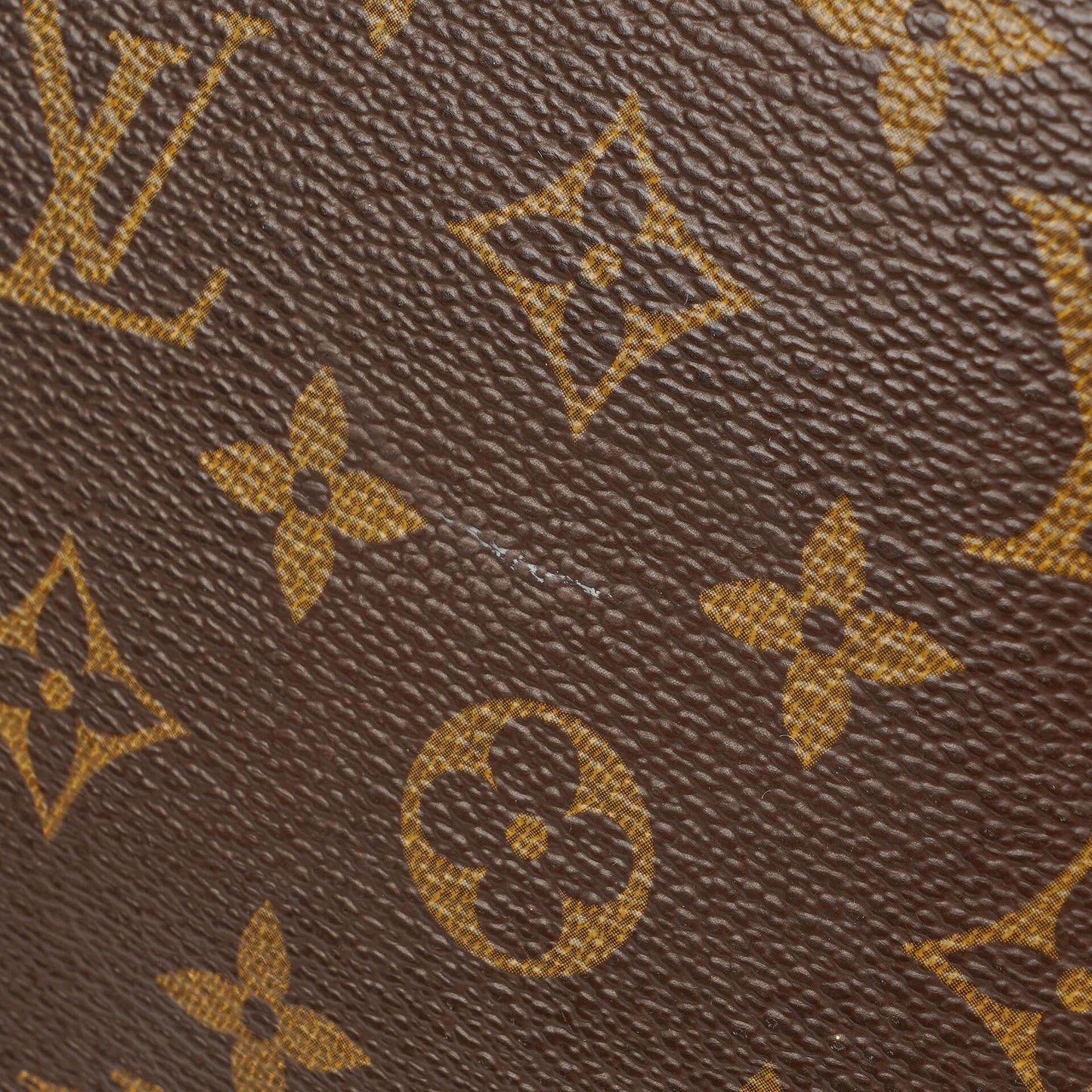 Louis Vuitton Keepall 55 Bandoulière Monogram Canvas Travel Bag