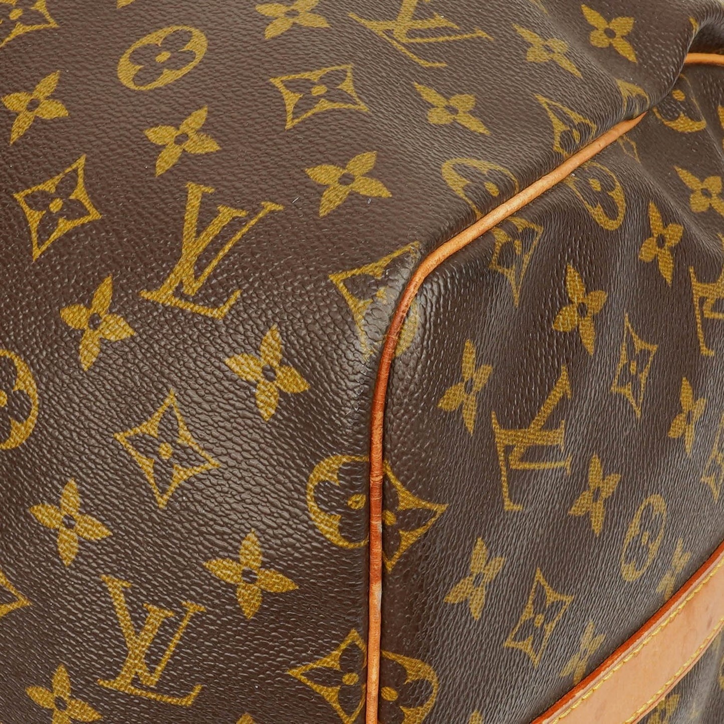 Louis Vuitton Keepall 55 Bandoulière Monogram Canvas Travel Bag