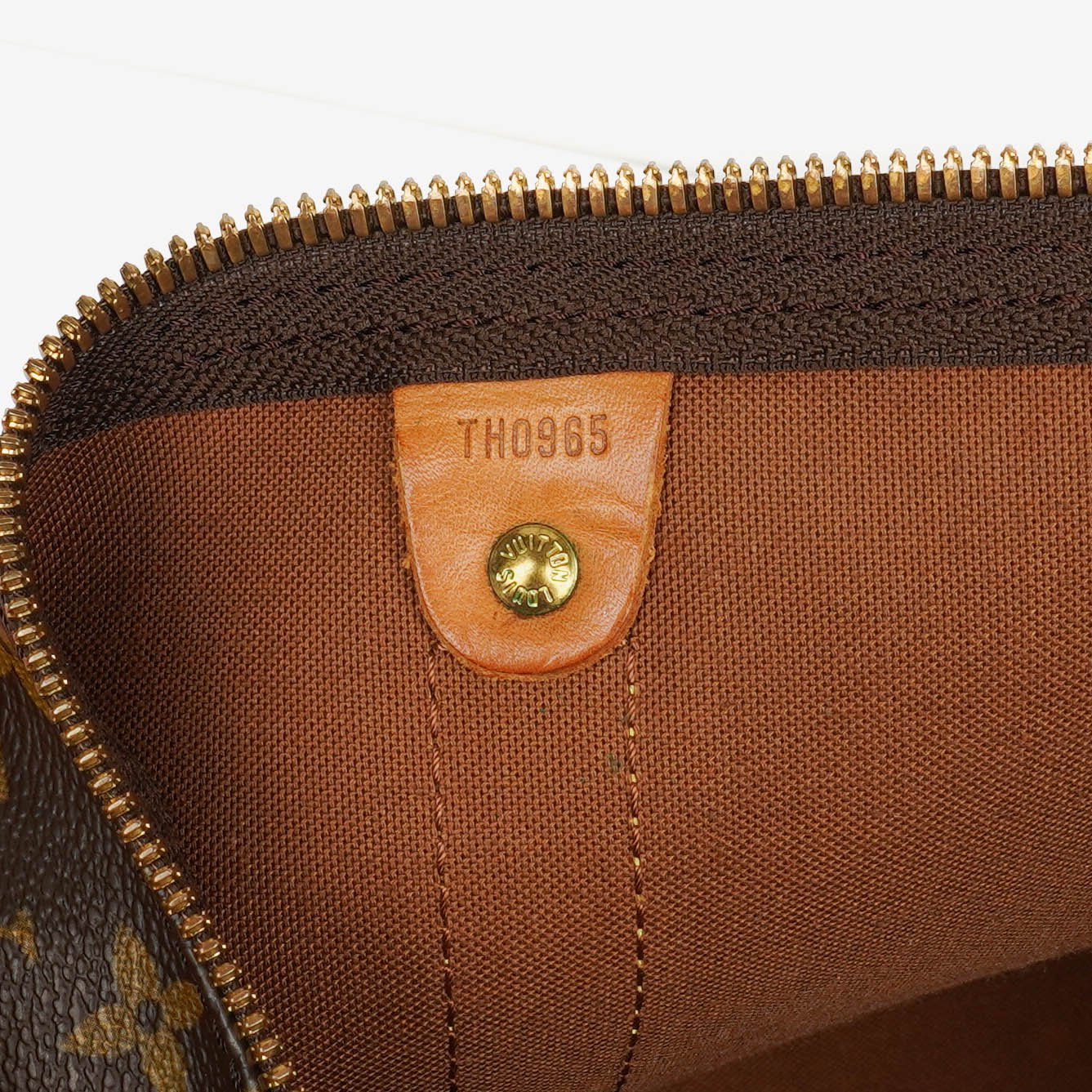 Louis Vuitton Keepall 55 Bandoulière Monogram Canvas Travel Bag
