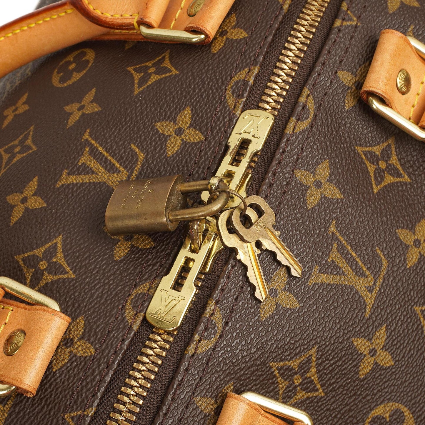 Louis Vuitton Keepall 55 Monogram Canvas Travel Bag