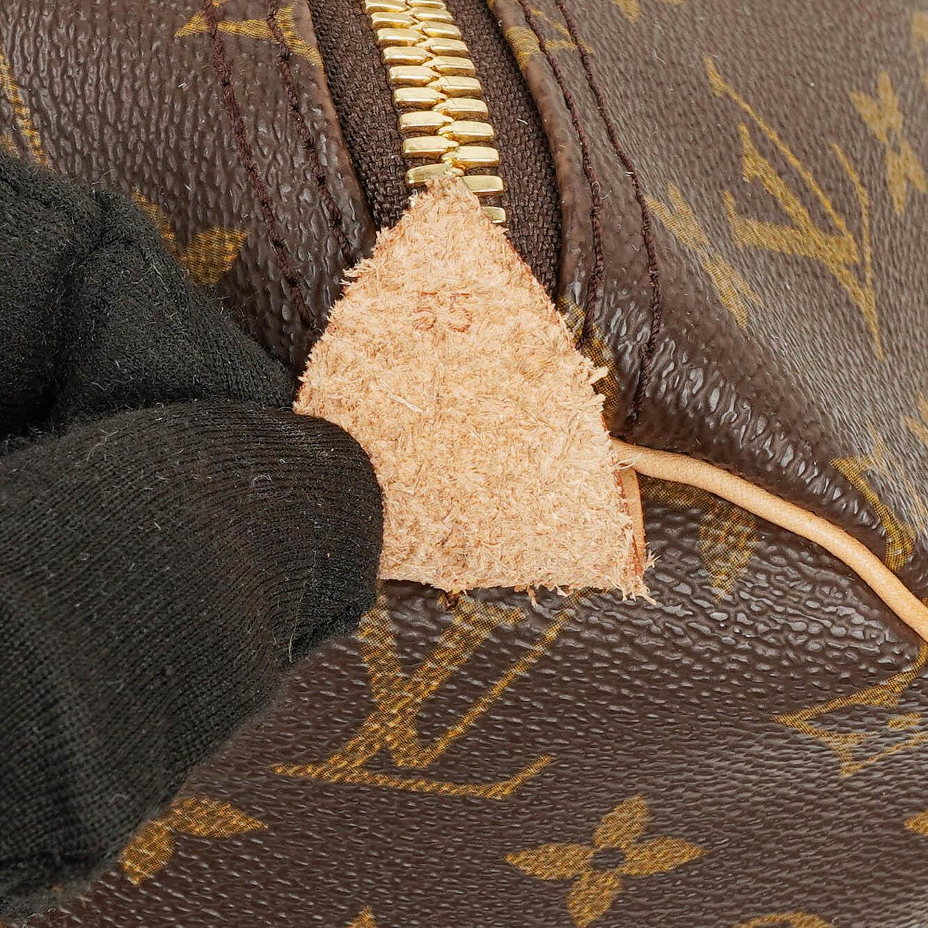 Louis Vuitton Keepall 55 Monogram Canvas Travel Bag