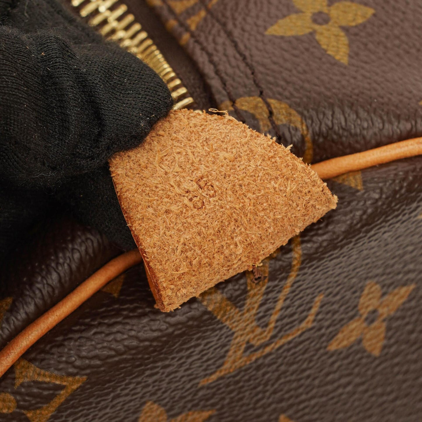 Louis Vuitton Keepall 55 Monogram Canvas Travel Bag