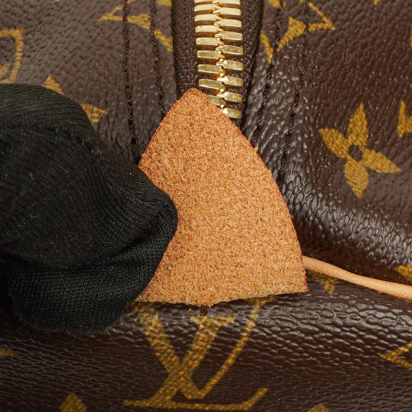Louis Vuitton Keepall 55 Monogram Canvas Travel Bag