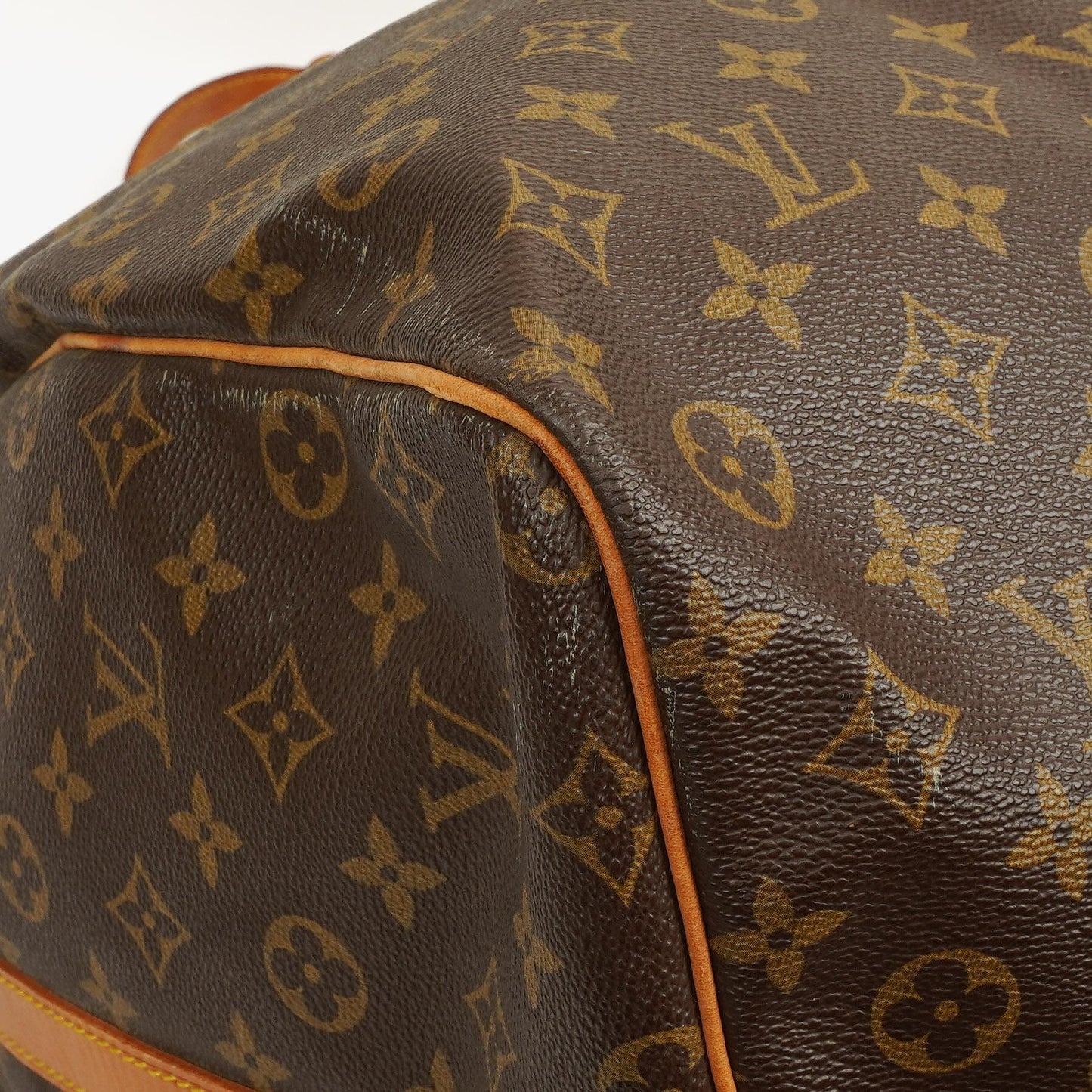 Louis Vuitton Keepall 60 Bandoulière Monogram Canvas Travel Bag