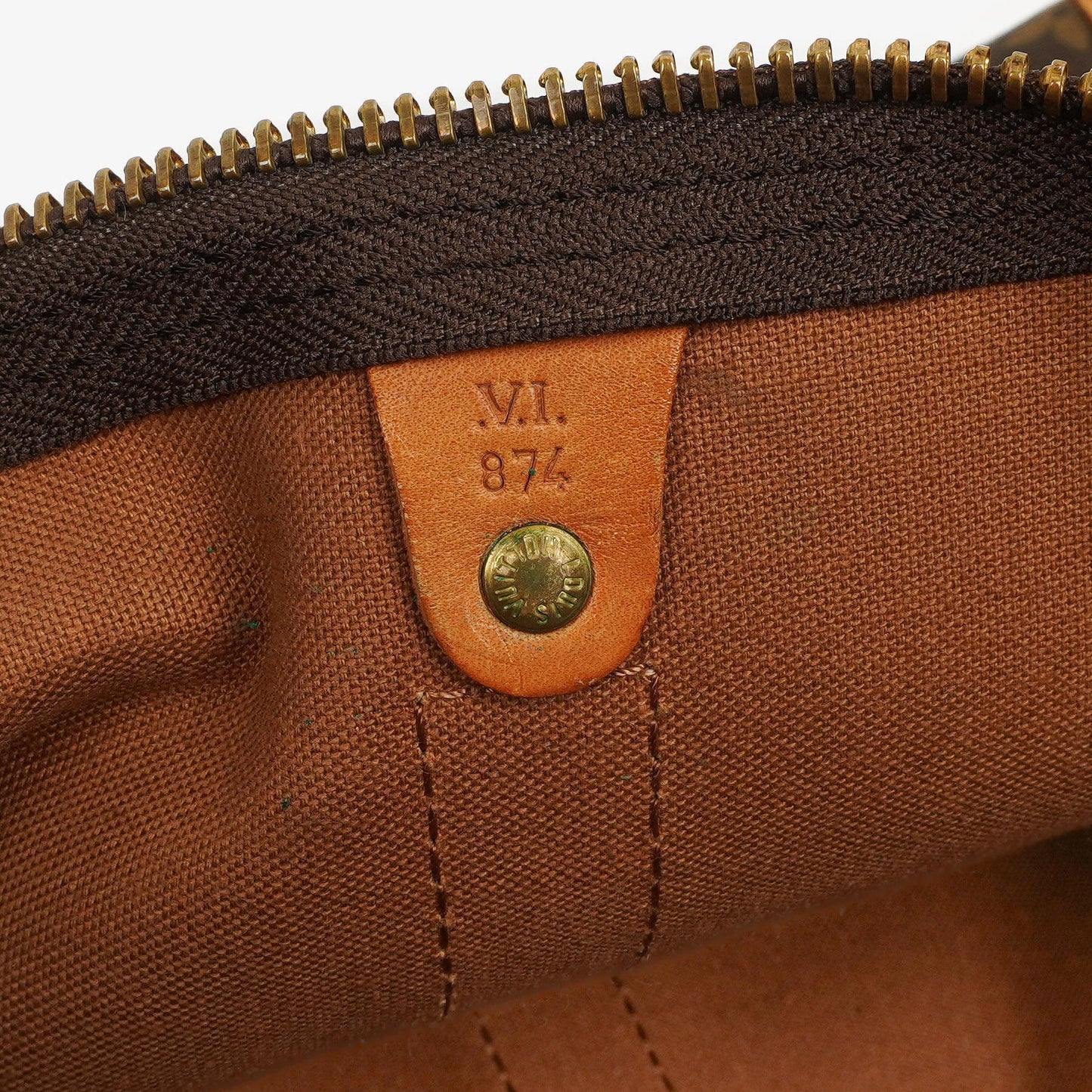 Louis Vuitton Keepall 60 Bandoulière Monogram Canvas Travel Bag