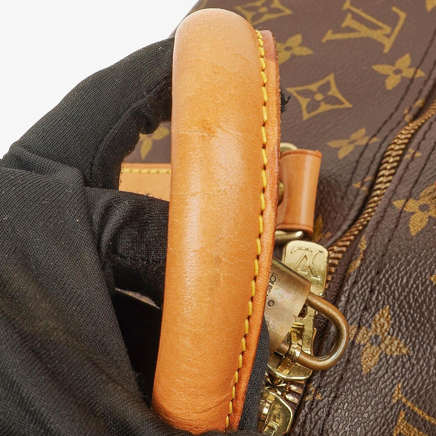 Louis Vuitton Keepall 60 Bandoulière Monogram Canvas Travel Bag