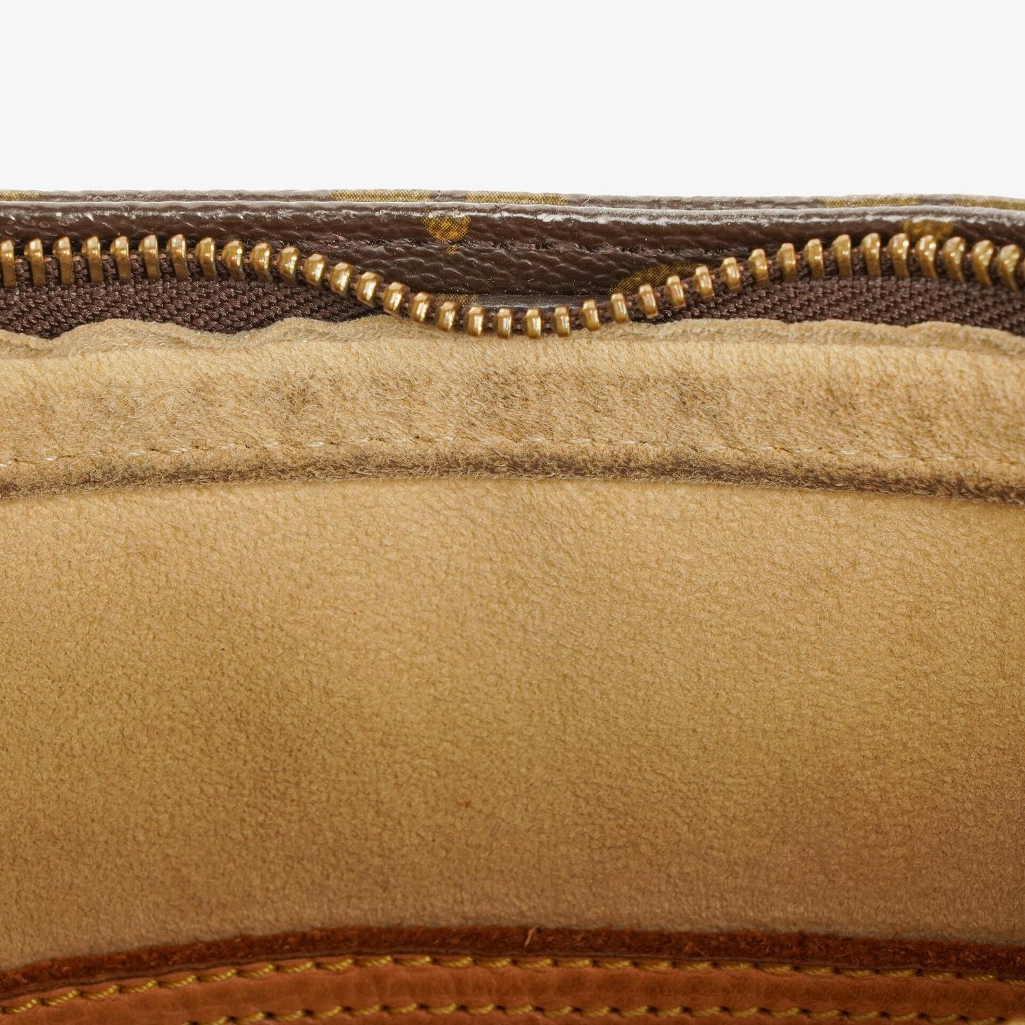 Louis Vuitton Looping GM Monogram Shoulder Bag