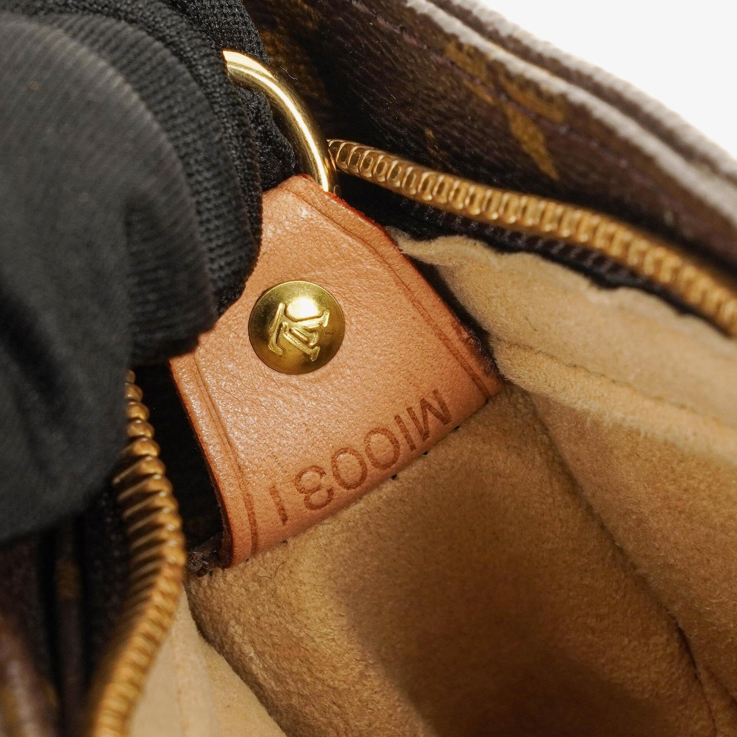 Louis Vuitton Looping GM Monogram Shoulder Bag