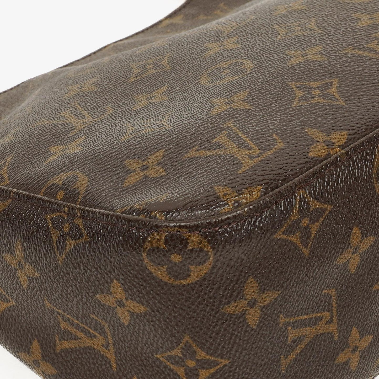 Louis Vuitton Looping MM Monogram Canvas Bag