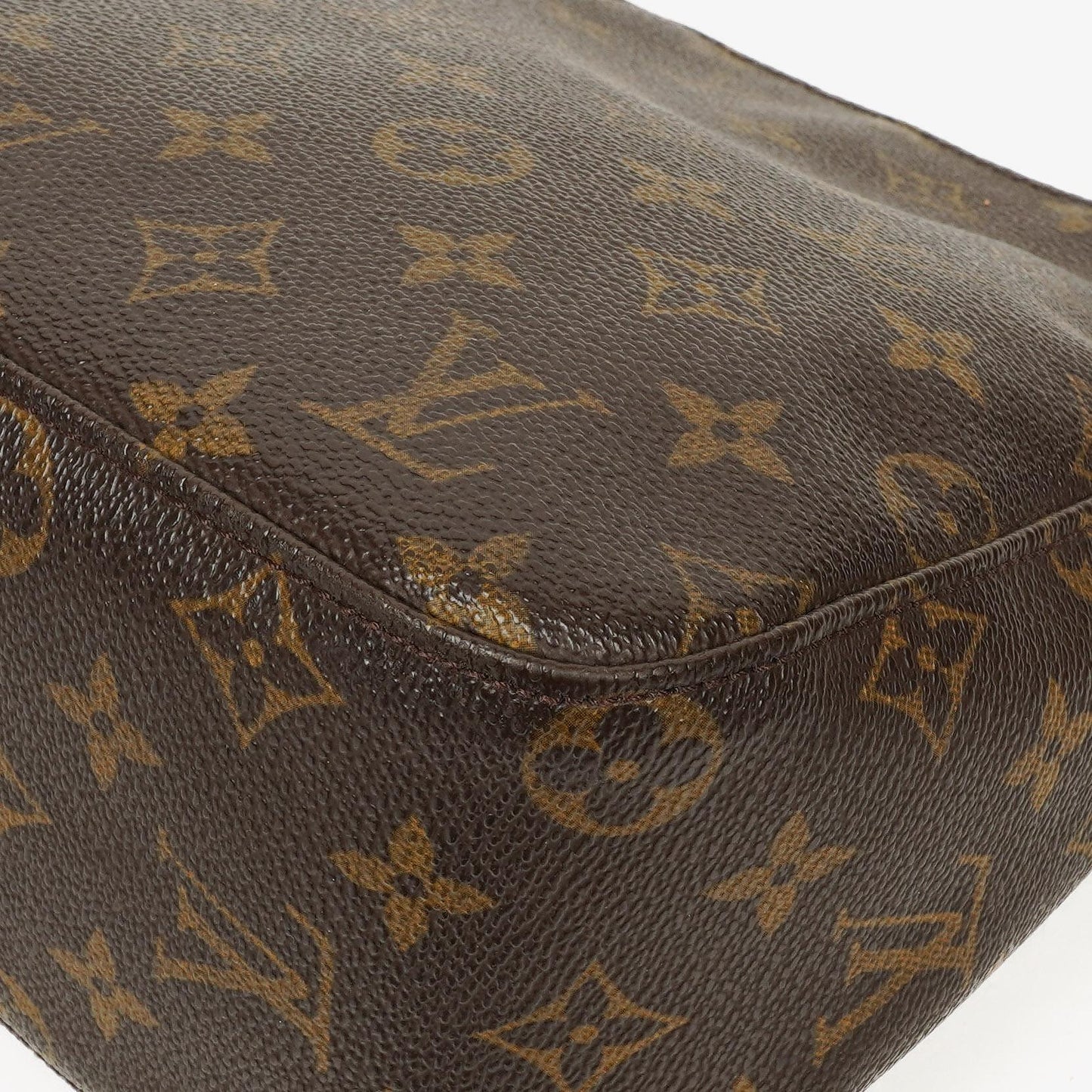 Louis Vuitton Looping MM Monogram Canvas Bag