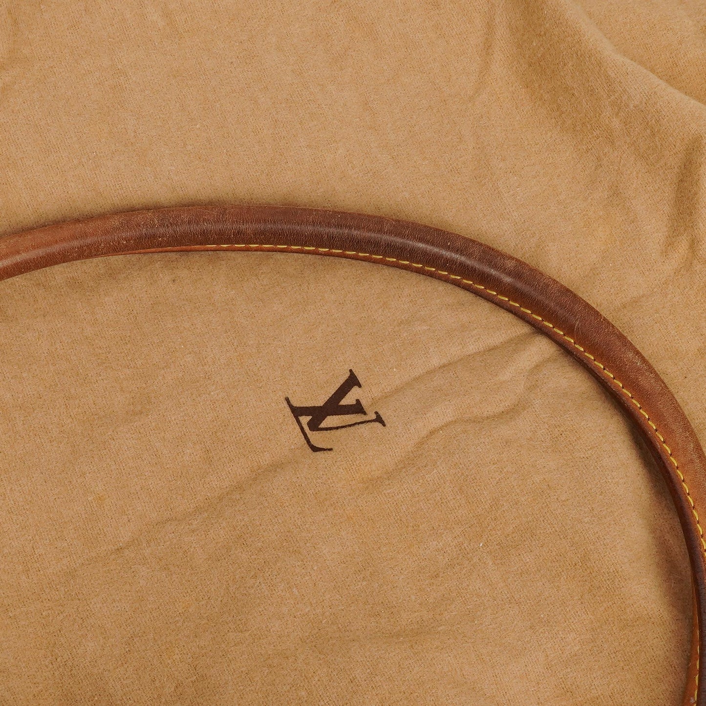 Louis Vuitton Looping MM Monogram Canvas Bag