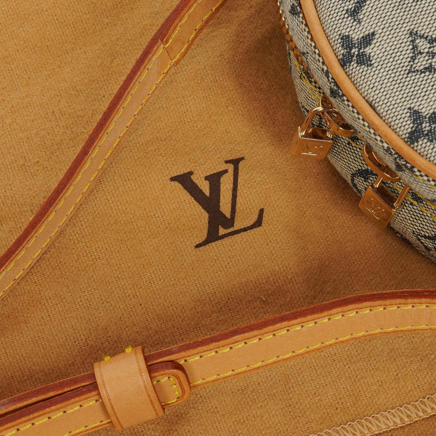 Louis Vuitton Mini Jeanne PM Blue Monogram Mini Lin Shoulder Bag