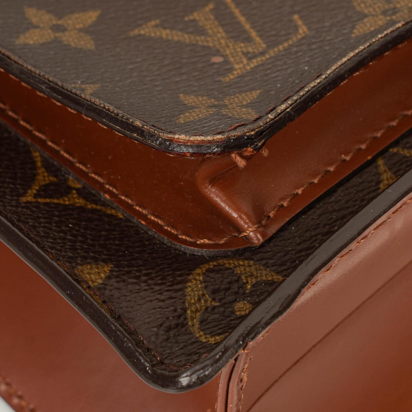 Louis Vuitton Monceau 28 Monogram Canvas Bag