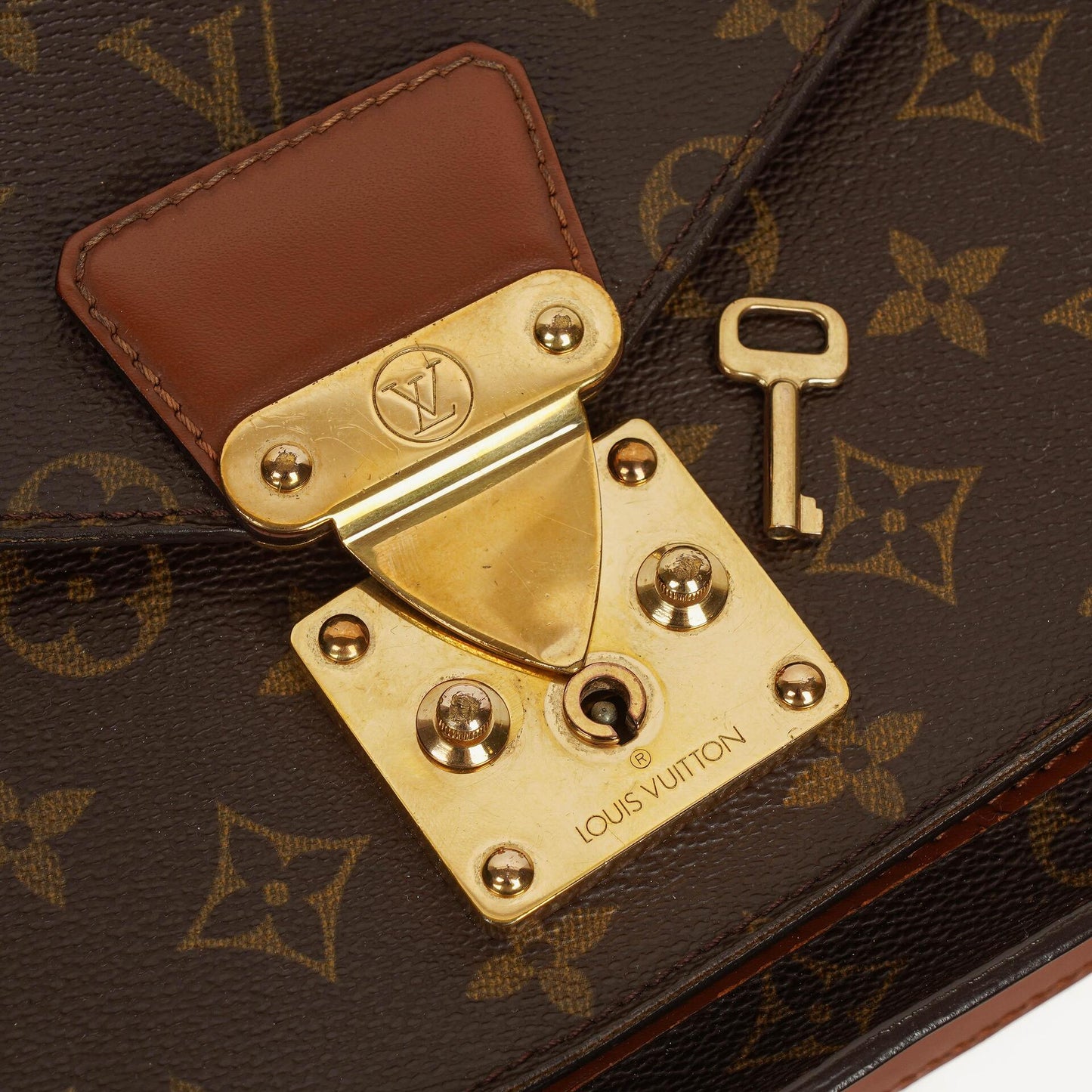 Louis Vuitton Monceau 28 Monogram Canvas Bag