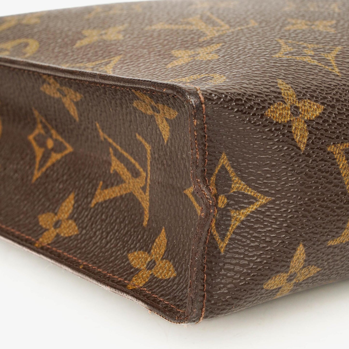 Louis Vuitton Monogram Canvas 26 Toiletry Bag