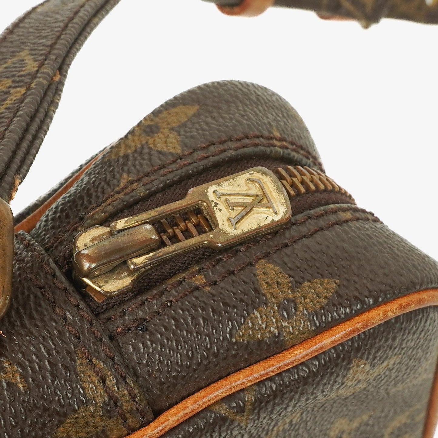 Louis Vuitton Monogram Canvas Amazone Crossbody Bag