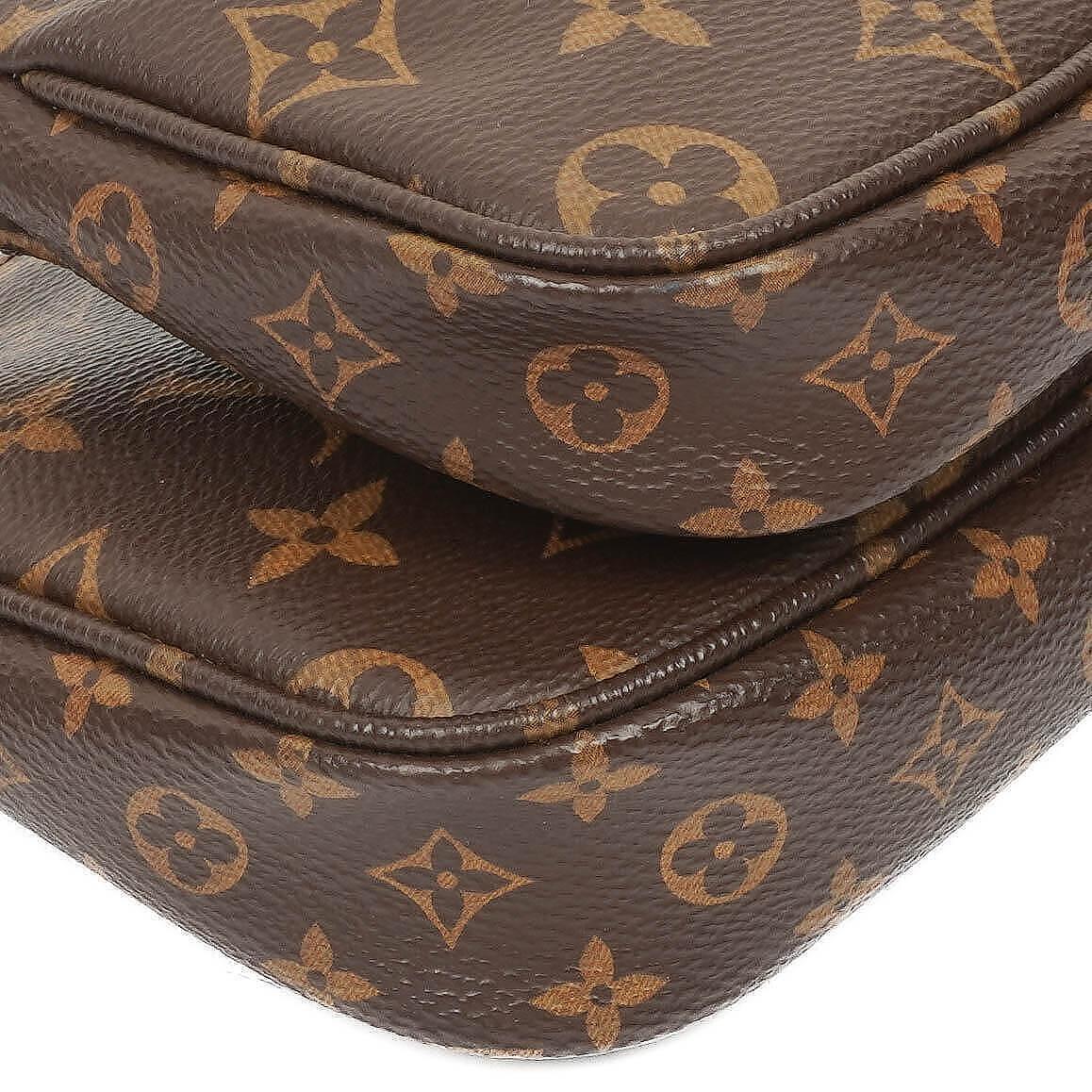Louis Vuitton Multi Pochette Accessoires Monogram Canvas Shoulder Bag