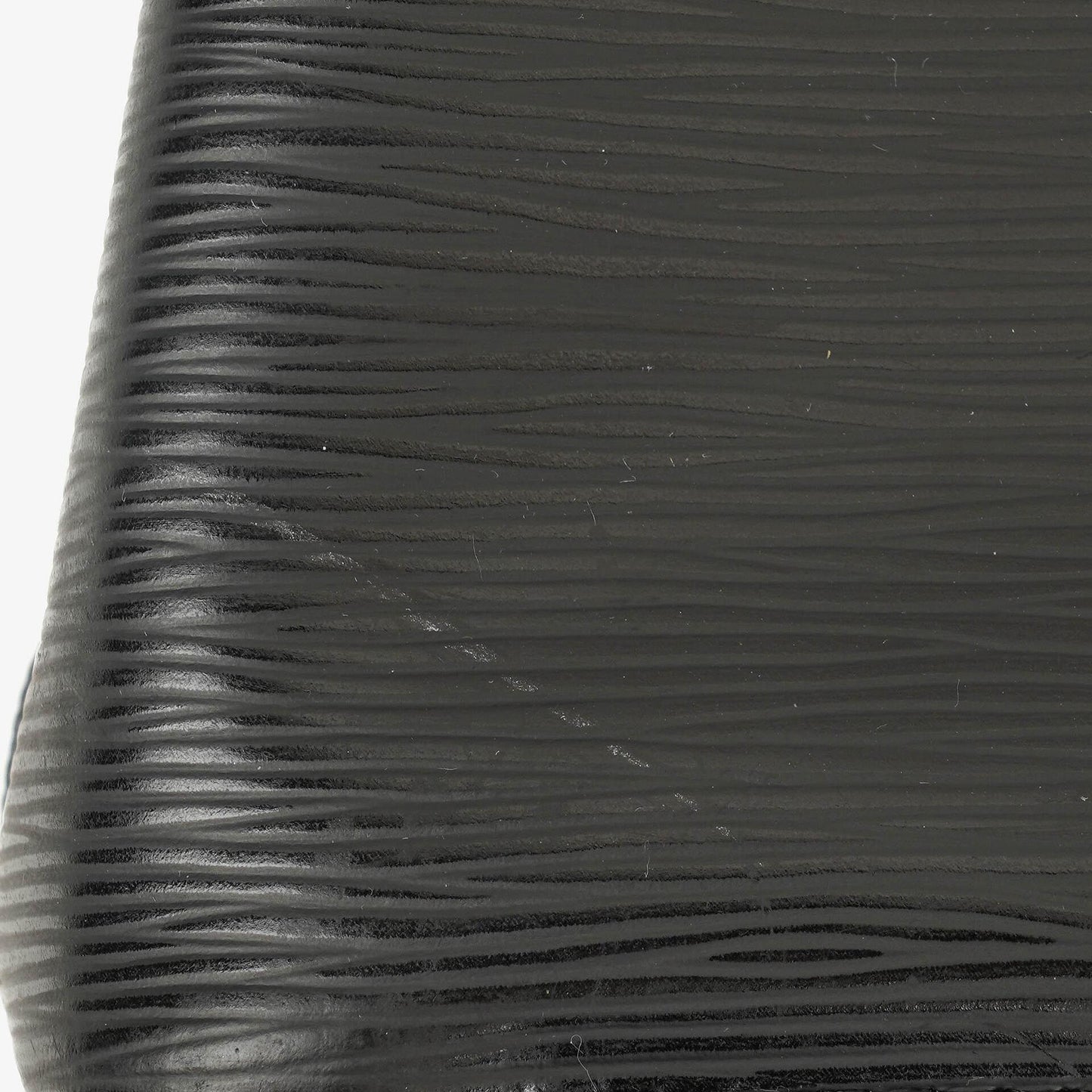 Louis Vuitton NéoNoé BB Noir Safran EPI Leather Bag