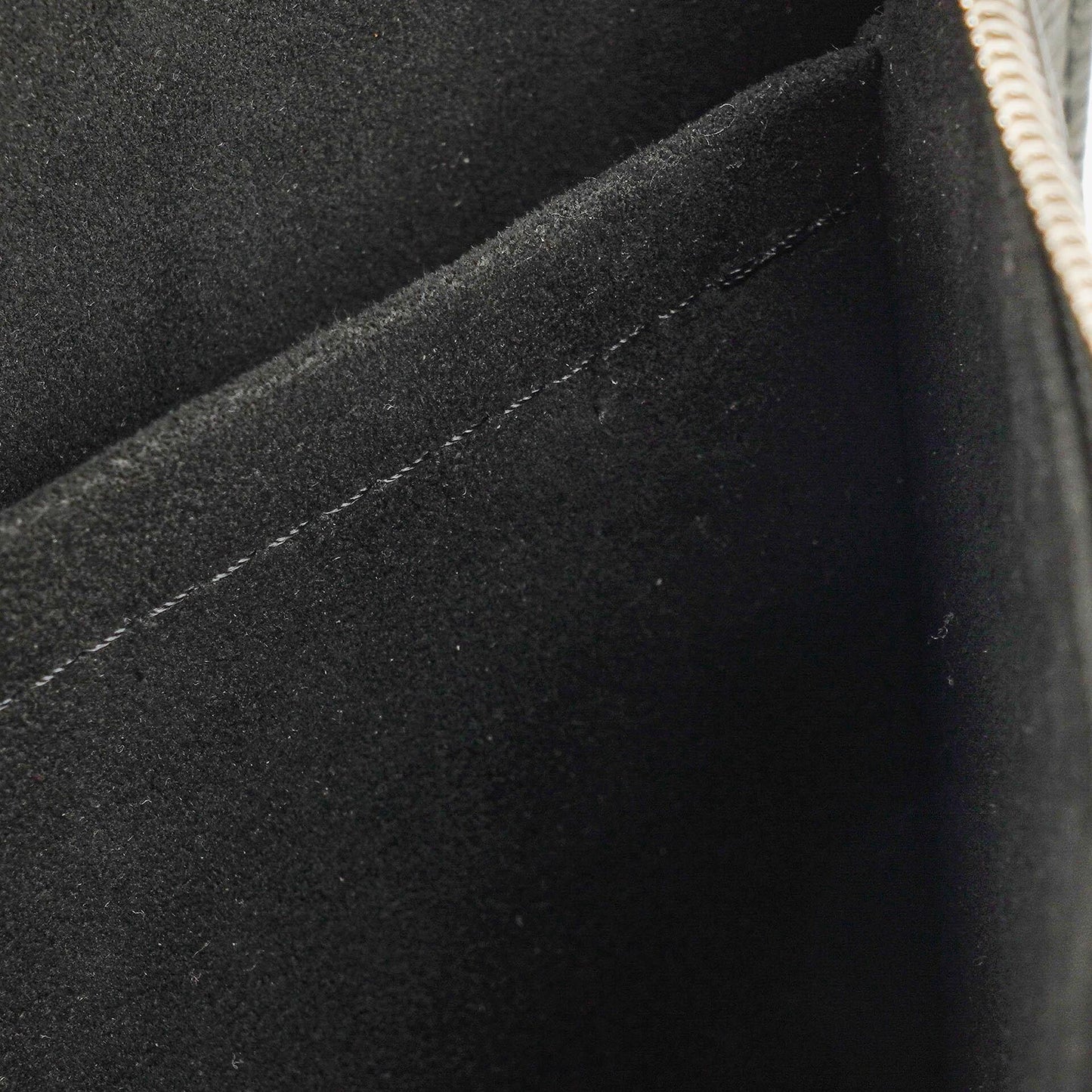 Louis Vuitton Neverfull Black Epi Leather Zippered Clutch Pouch