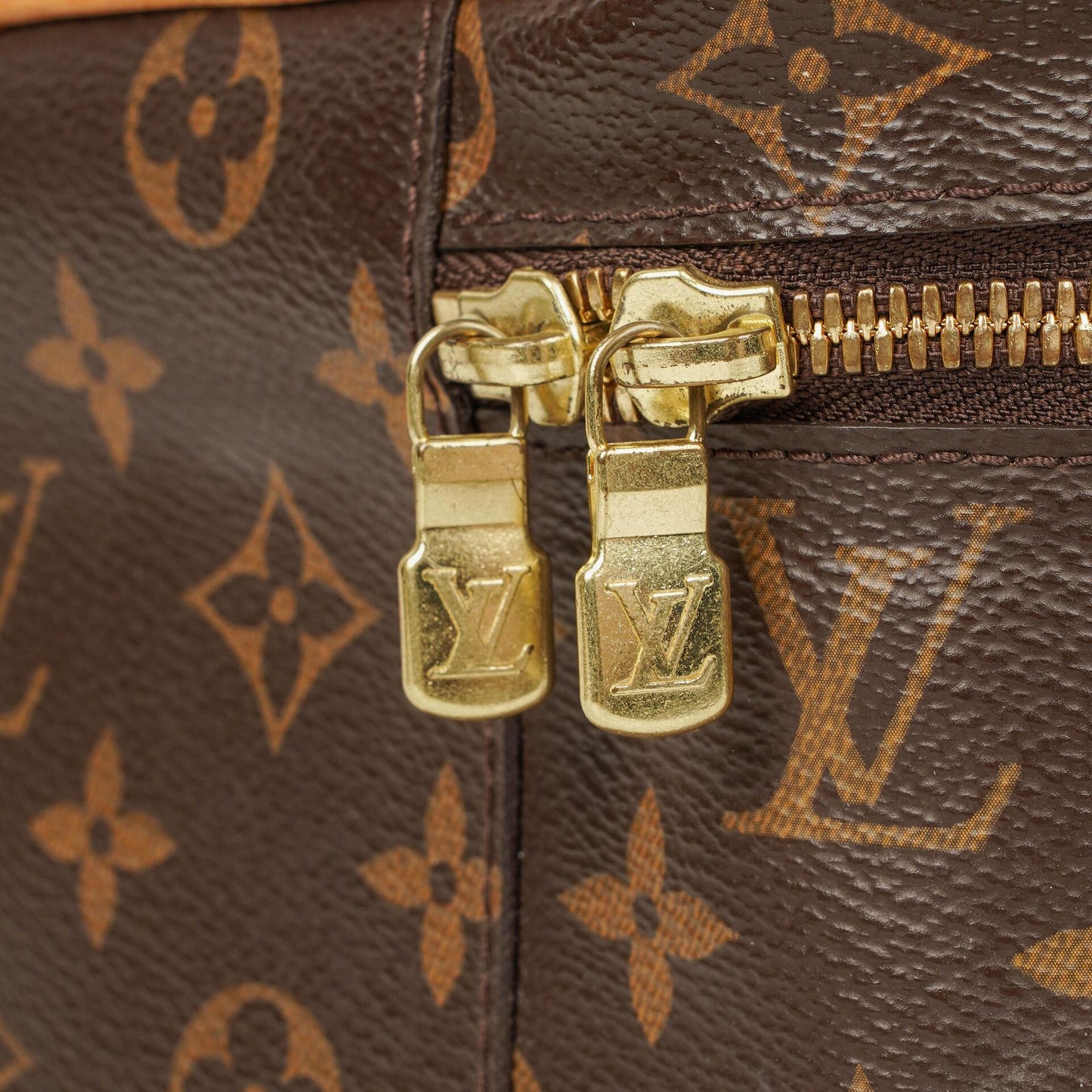 Louis Vuitton Nice BB Monogram Canvas Vanity Case