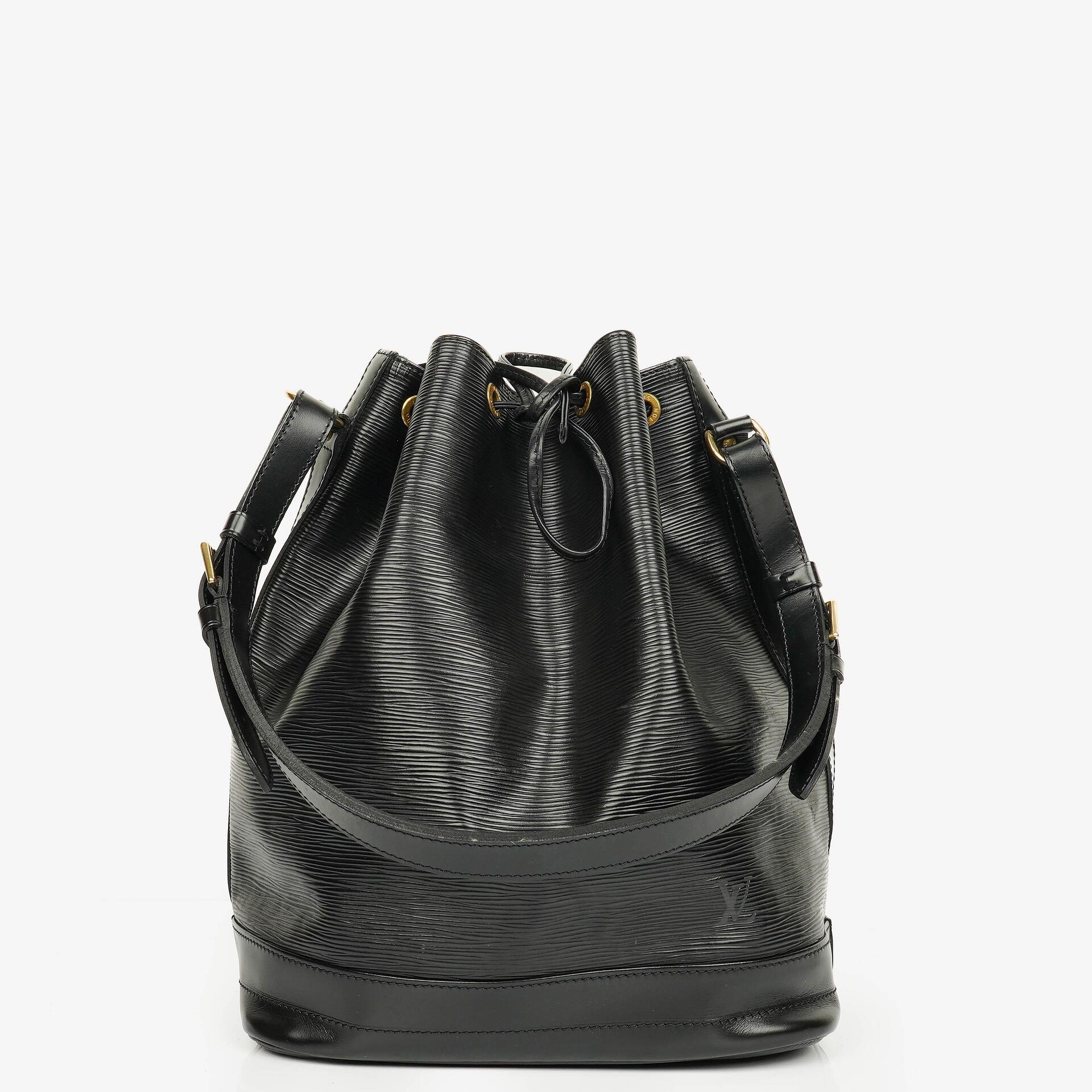 Louis Vuitton Noe GM Black EPI Leather Shoulder Bag