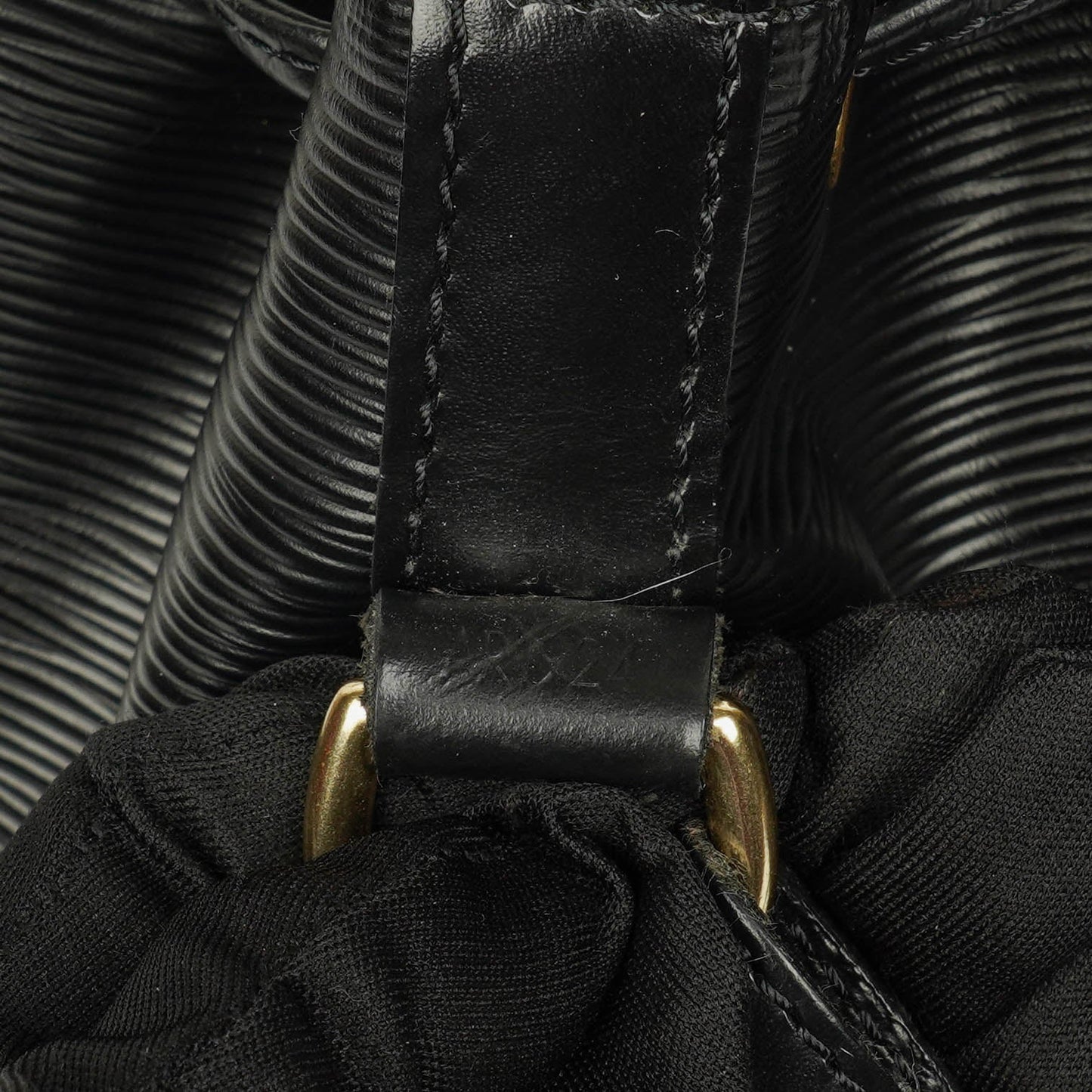 Louis Vuitton Noe GM Black EPI Leather Shoulder Bag